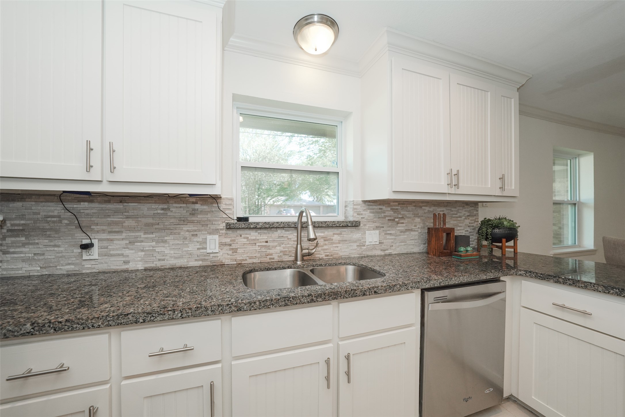 2714 Fortuna Drive Property Photo 10