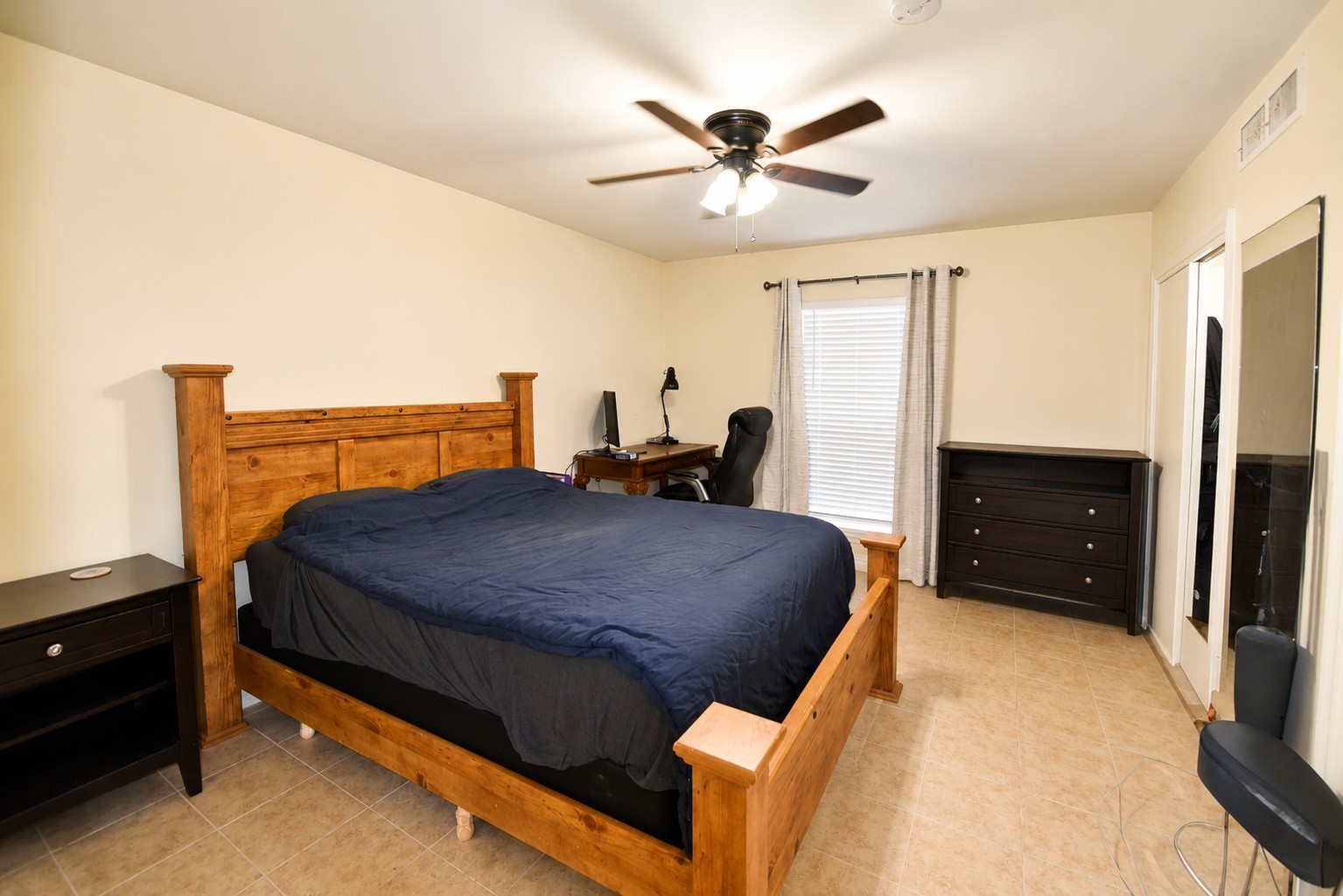 2601 Bellefontaine Street C111 Property Photo 3