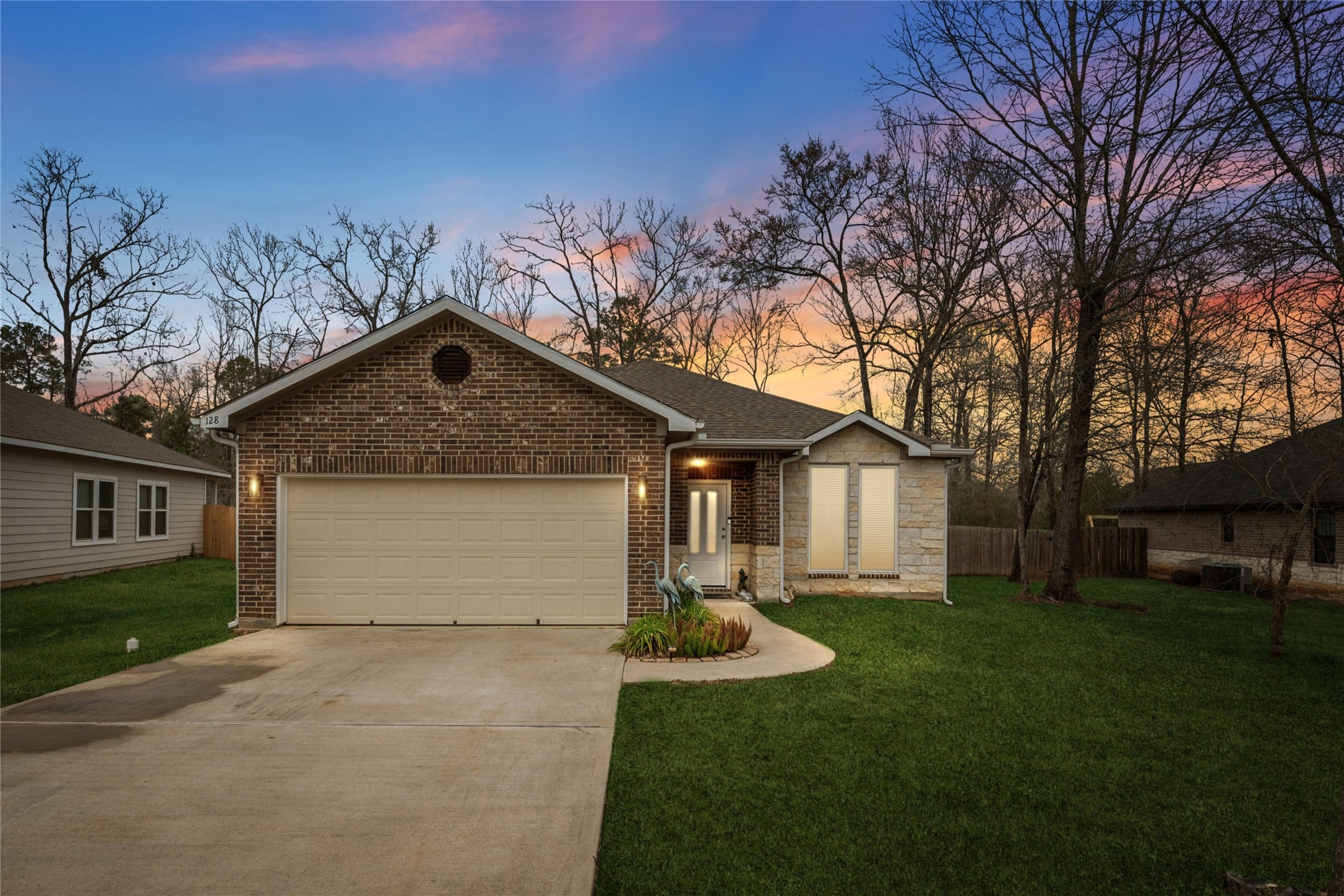 128 N Village Cove Loop Property Photo 7
