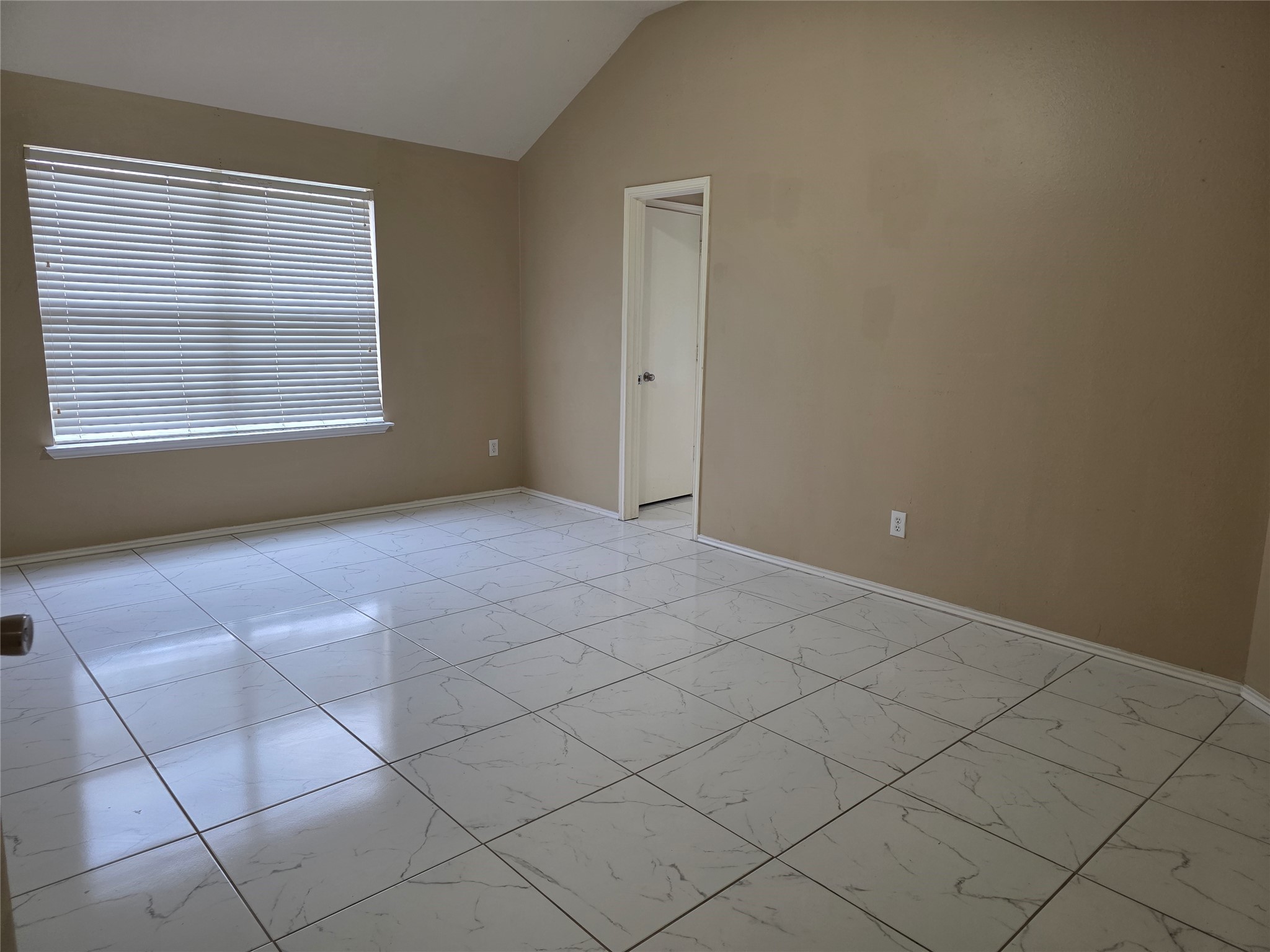 2659 Daryns Landing Drive Property Photo 17
