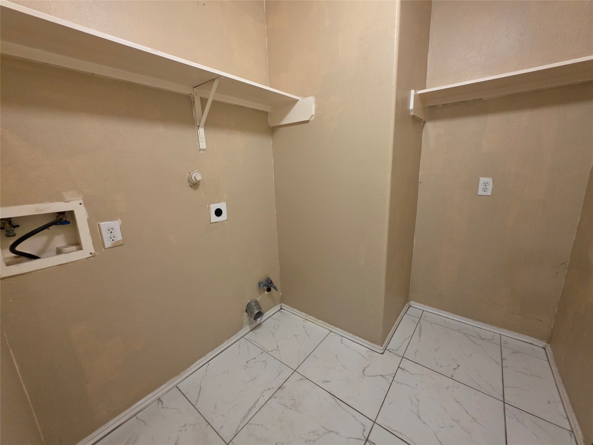 2659 Daryns Landing Drive Property Photo 25