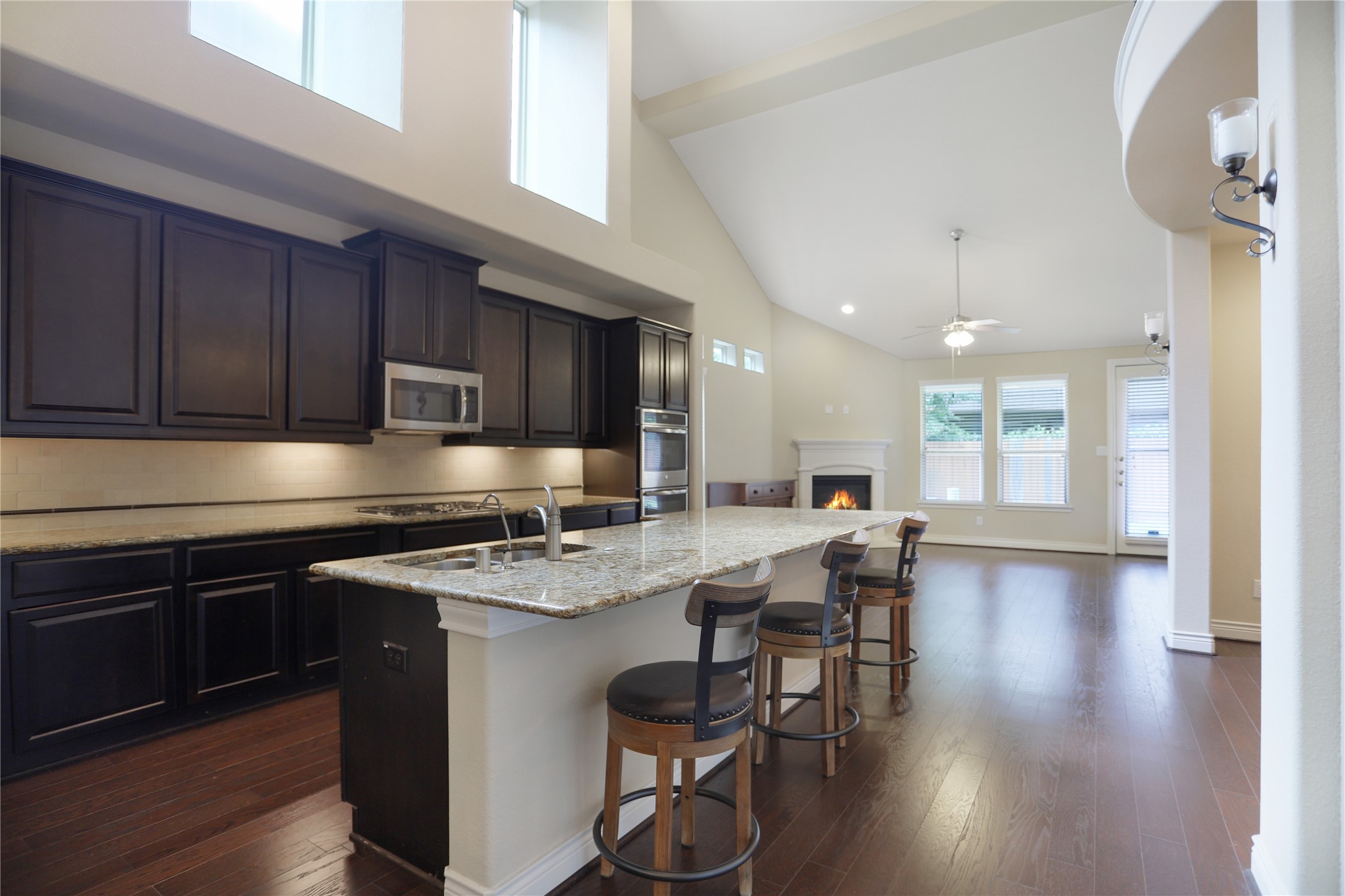 24139 Tapa Springs Lane Property Photo 7