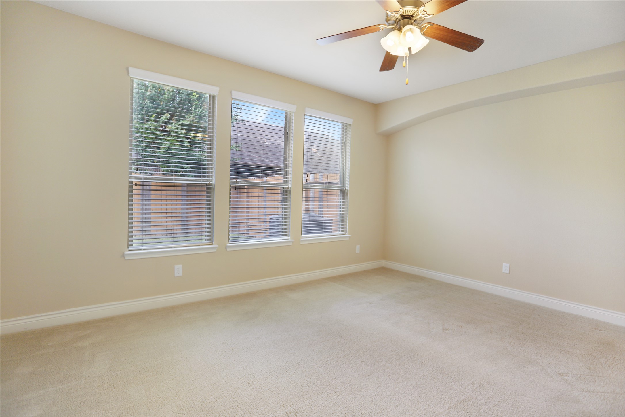 24139 Tapa Springs Lane Property Photo 15