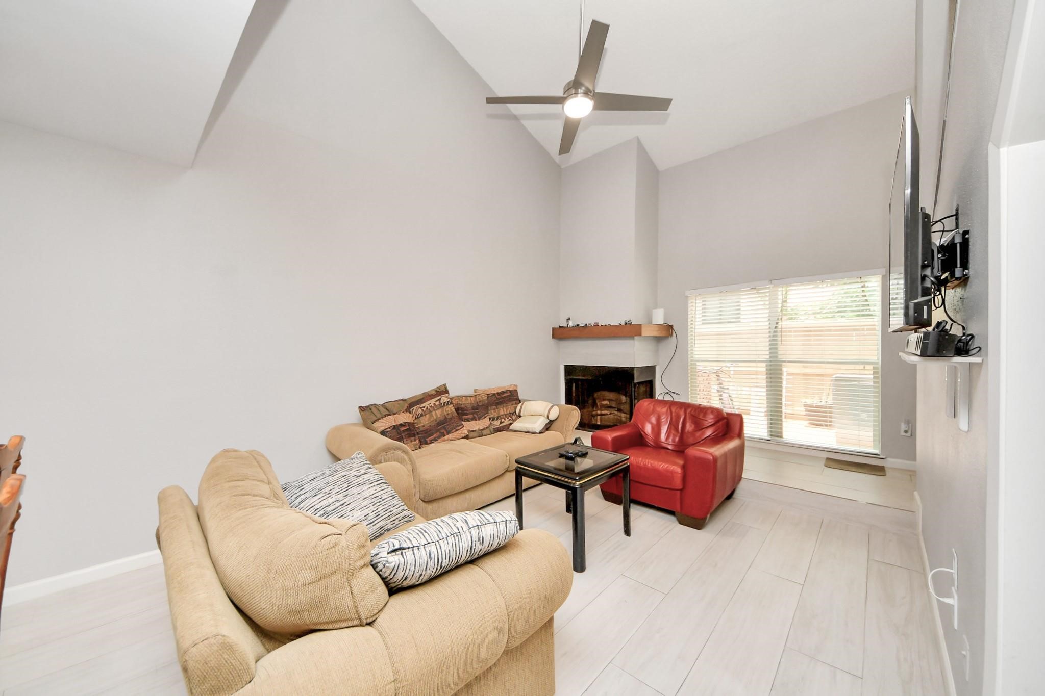 9447 Pagewood Lane 9447 Property Photo 4