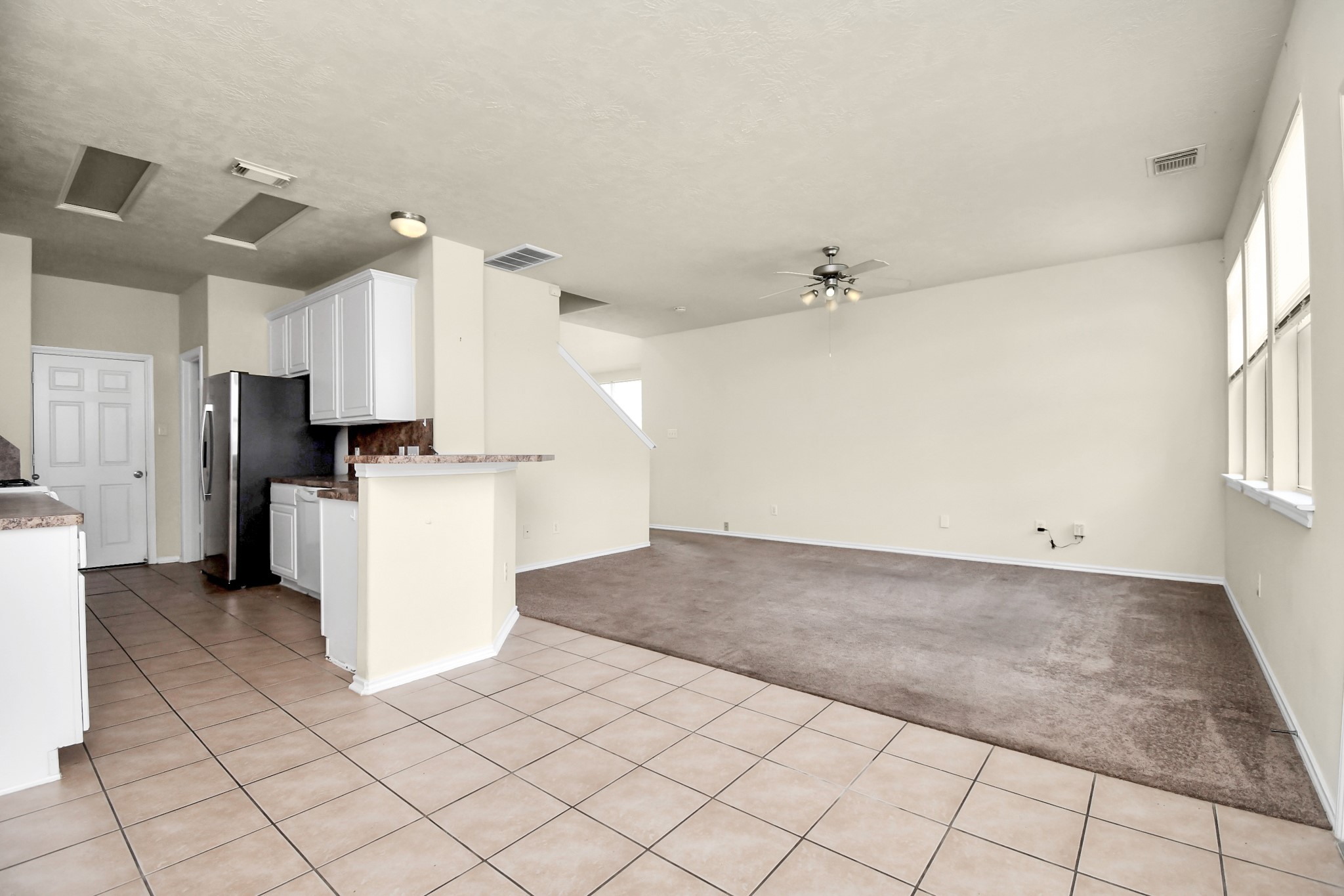 139 Benedict Canyon Loop Property Photo 8