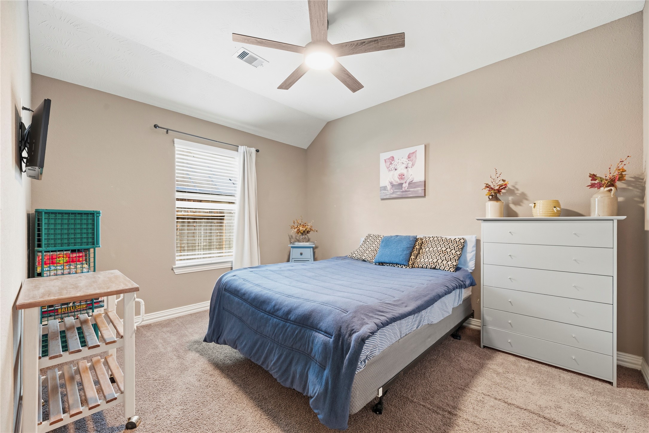16014 Mark Crest Drive Property Photo 13