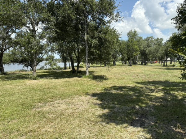 0 Fm 2611 Property Photo 5