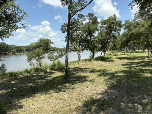 0 Fm 2611 Property Photo 7