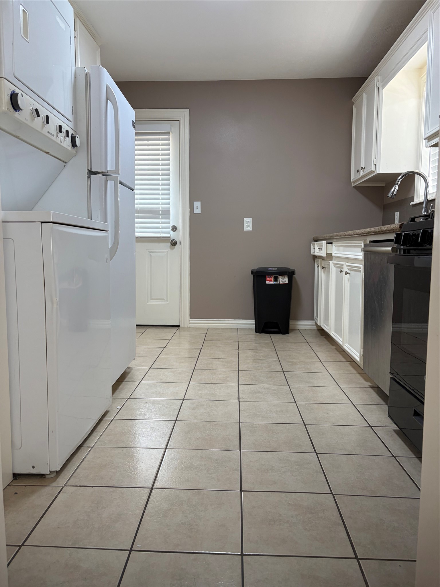 2908 Wentworth Street A Property Photo 5