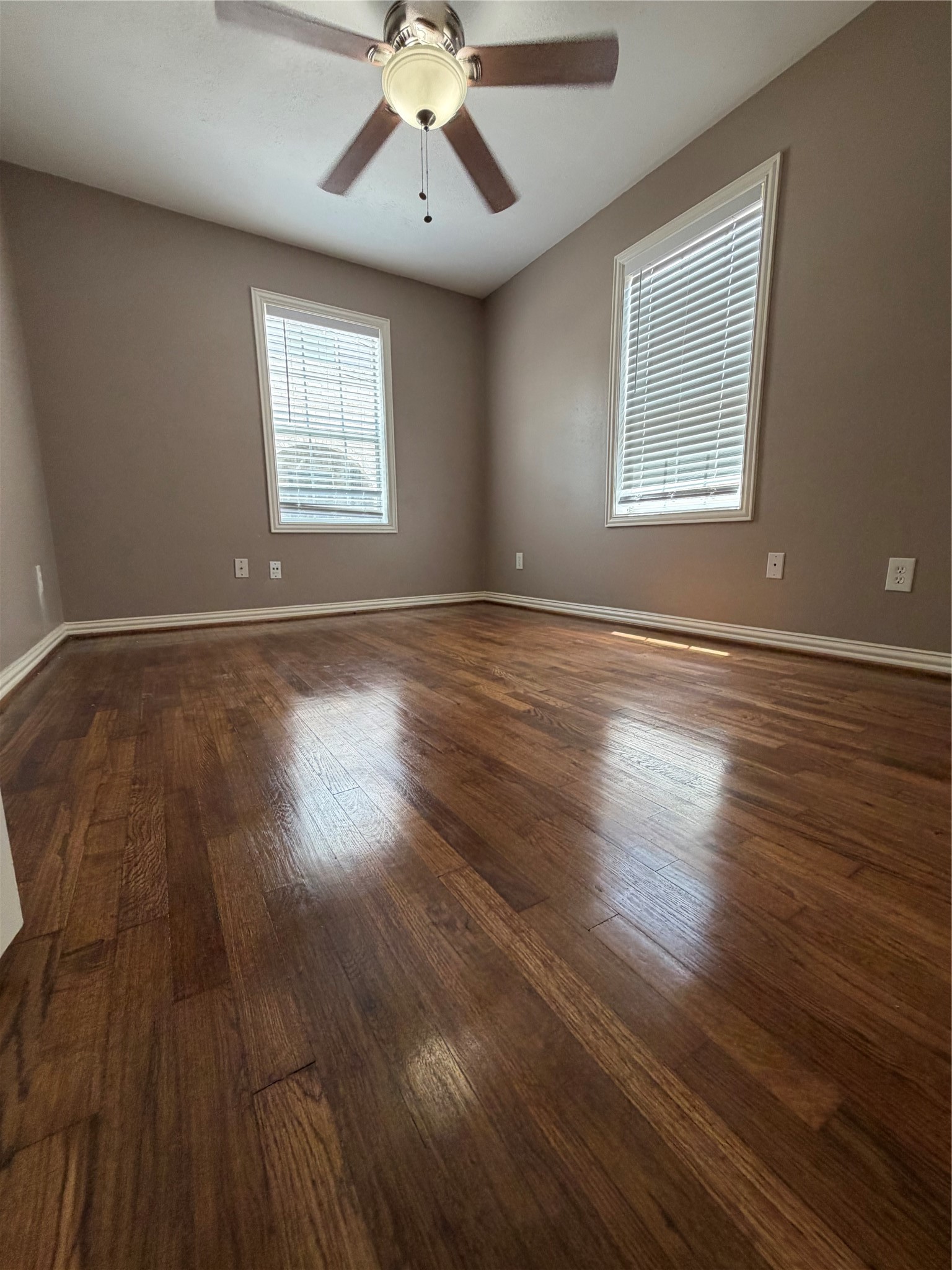 2908 Wentworth Street A Property Photo 11