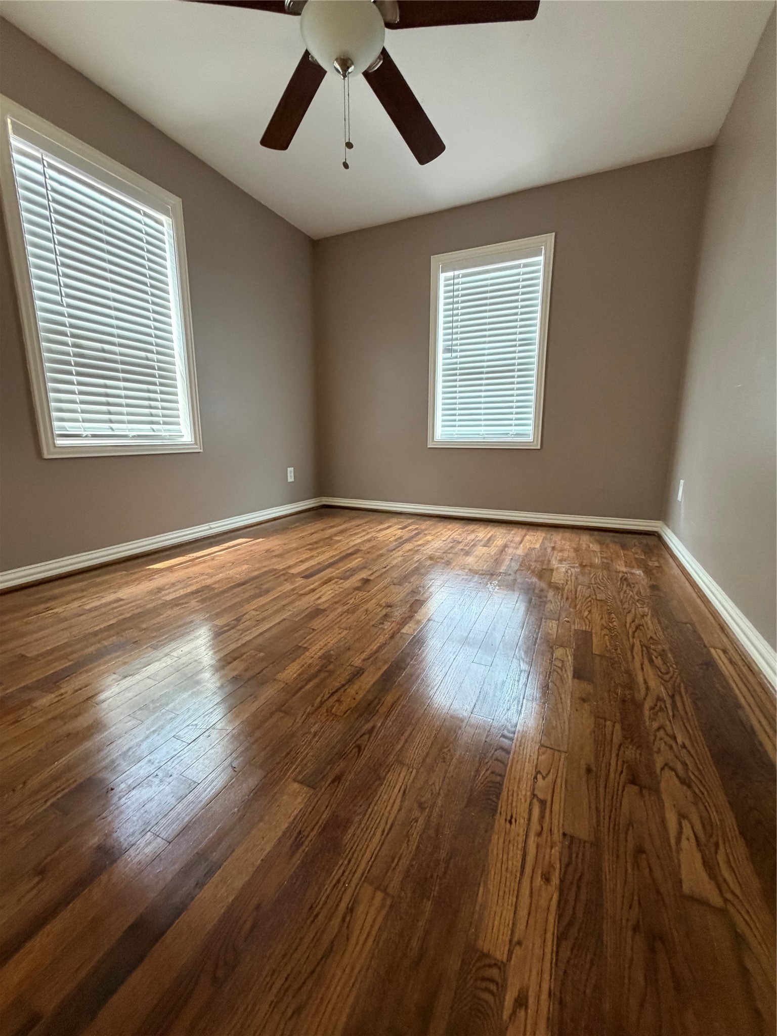 2908 Wentworth Street A Property Photo 14