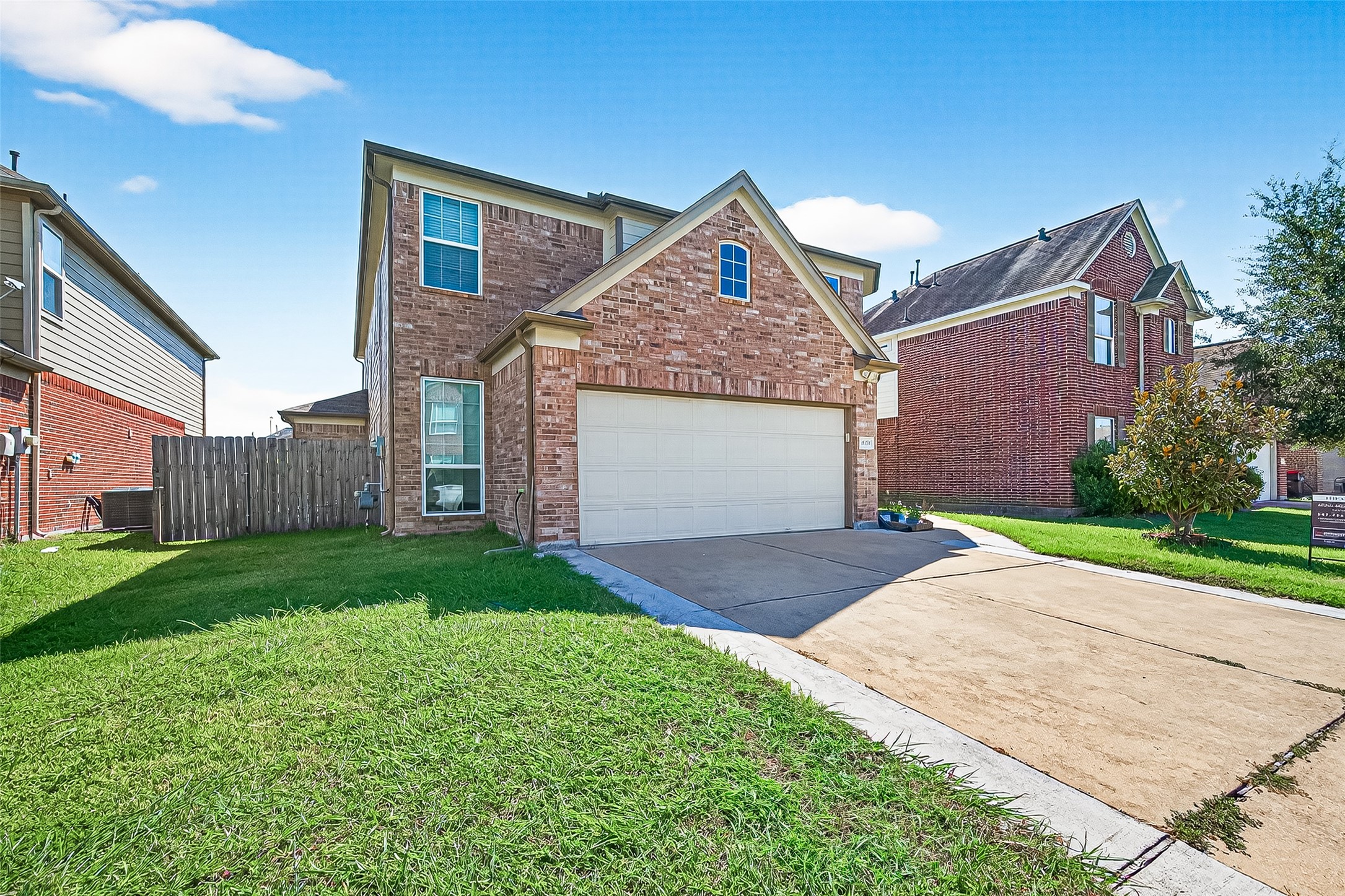 4826 Gingham Check Court Property Photo 2