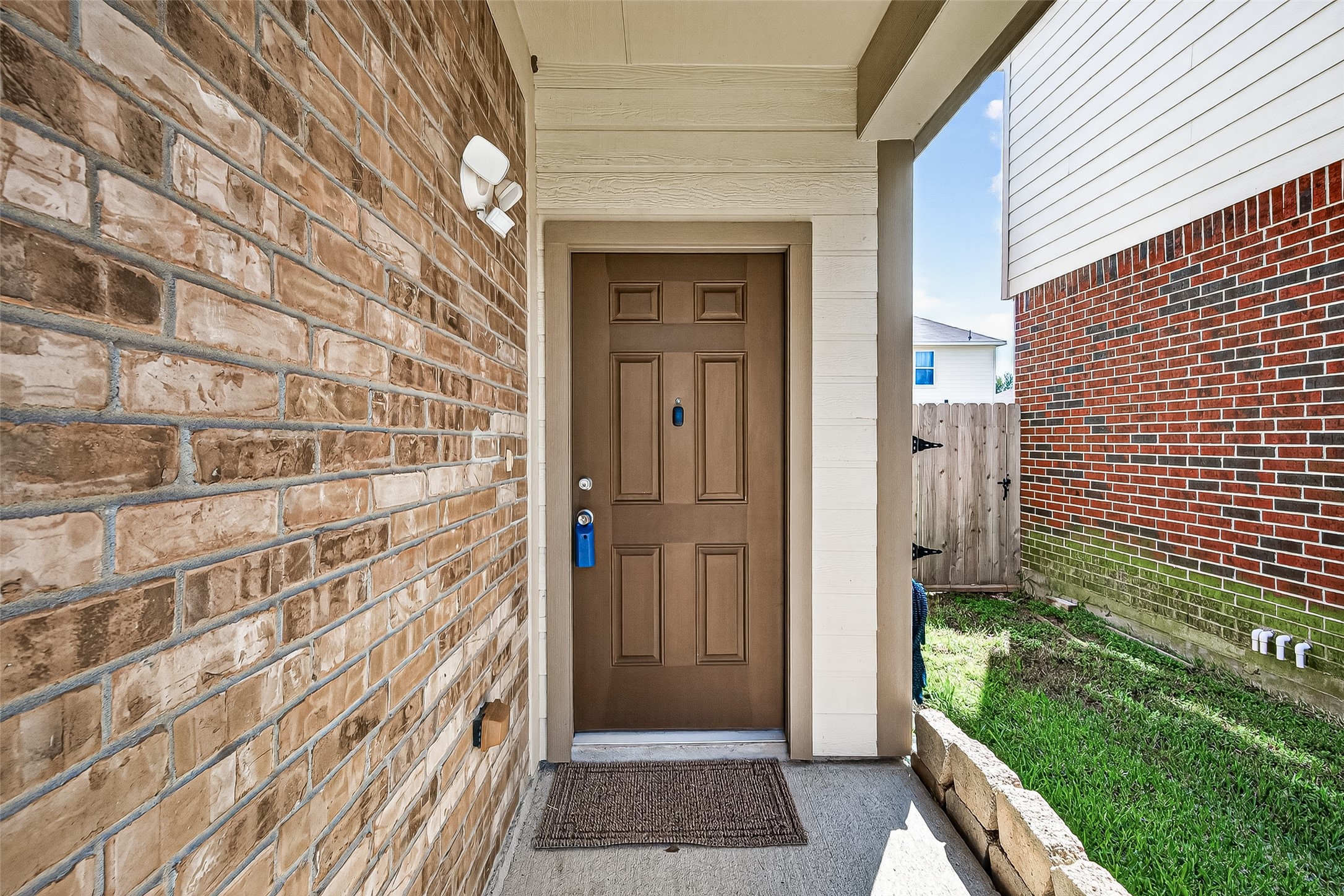 4826 Gingham Check Court Property Photo 5