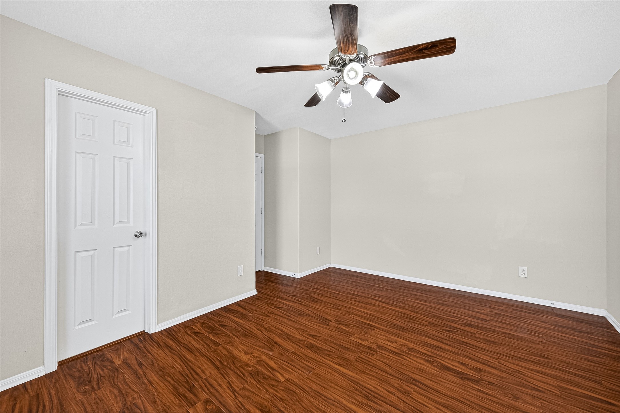 4826 Gingham Check Court Property Photo 23