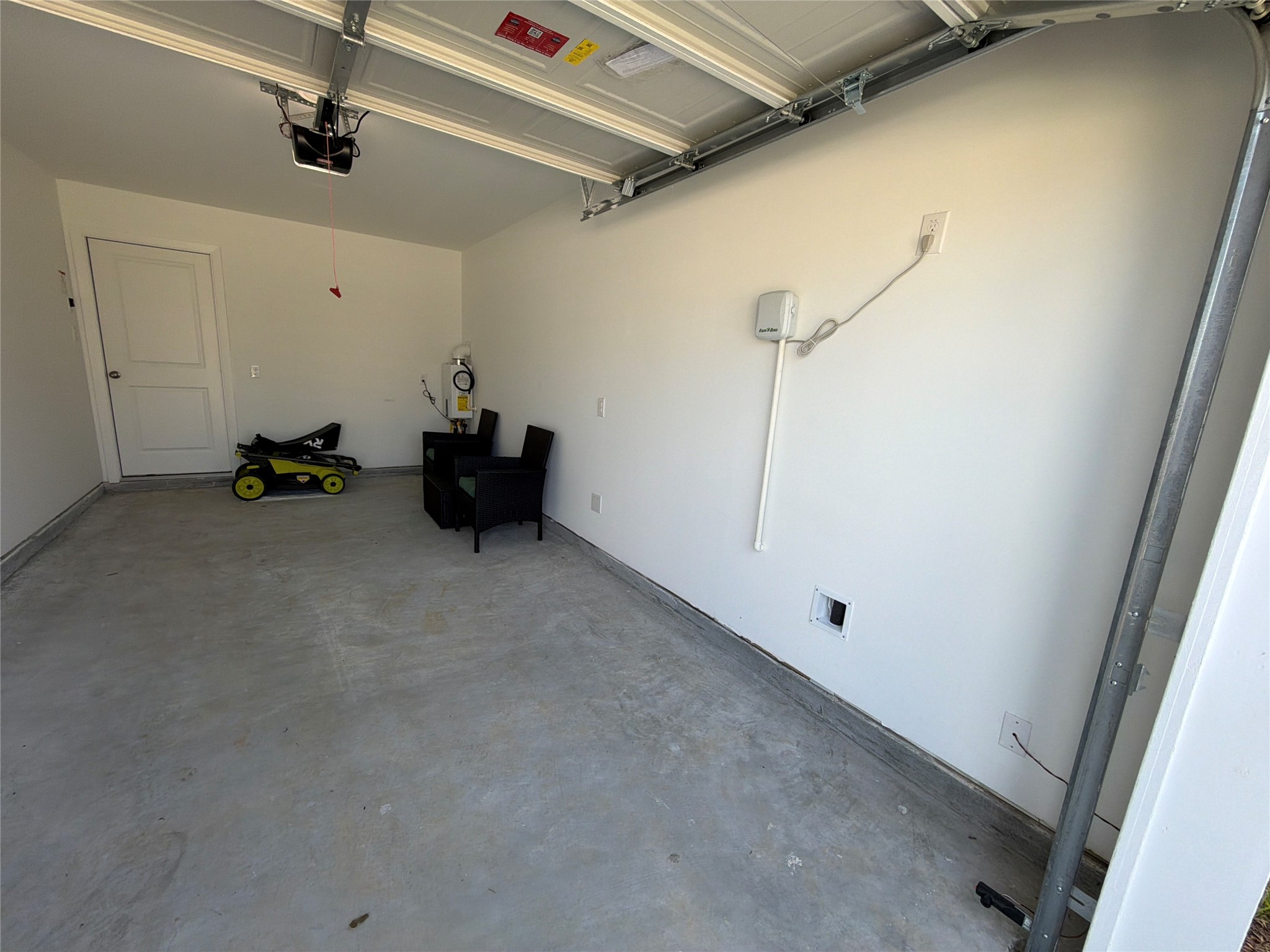 930 Pertuso Lane Property Photo 32