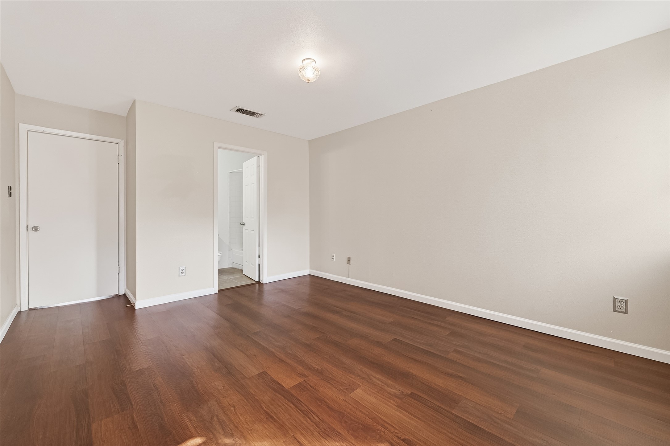 1920 Augusta Drive 7 Property Photo 20