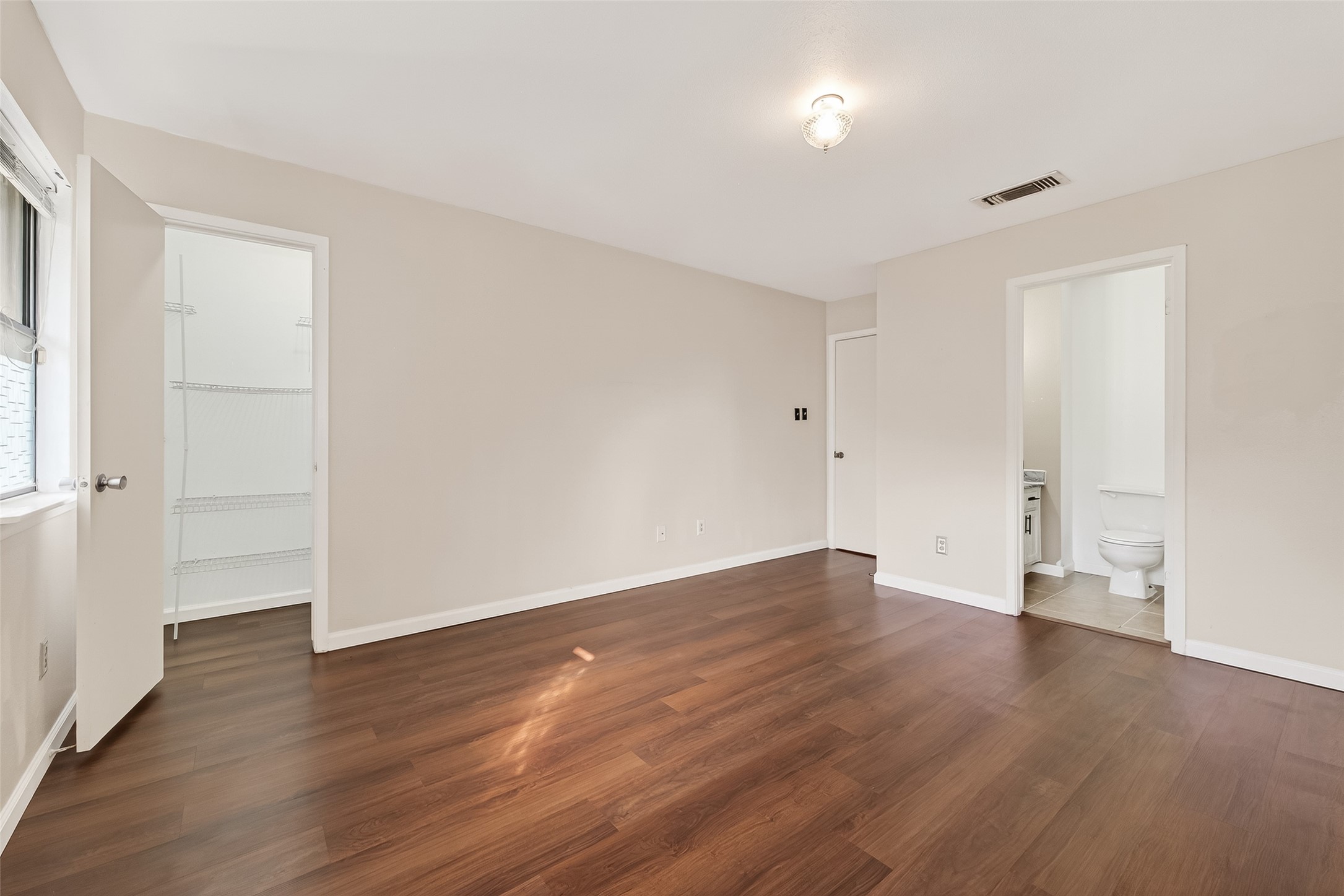 1920 Augusta Drive 7 Property Photo 21