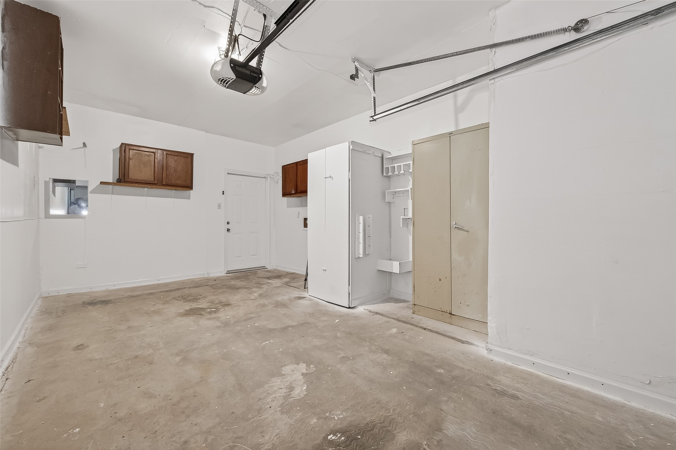 1920 Augusta Drive 7 Property Photo 24