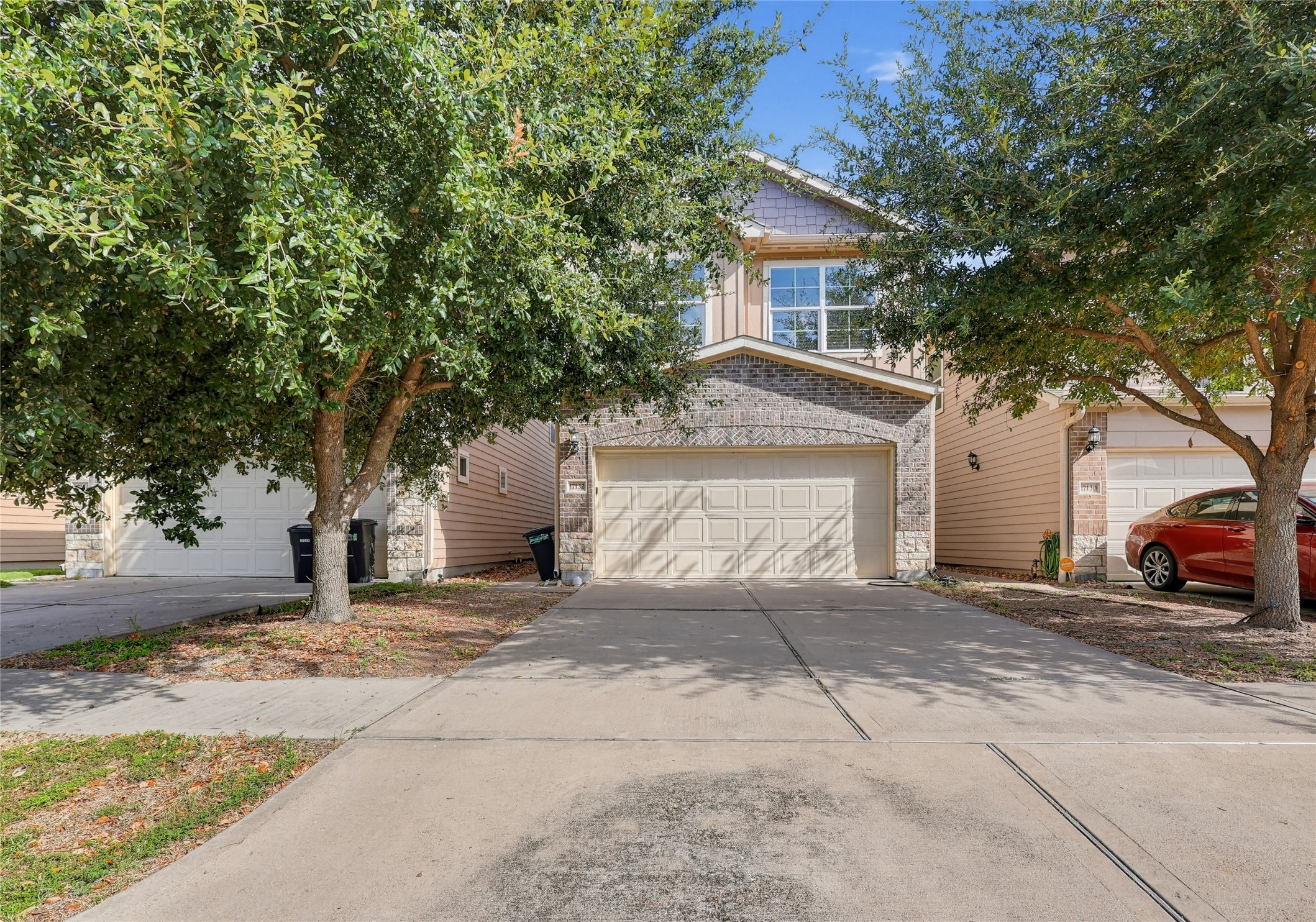 17132 Wilthorne Gardens Court Property Photo 1