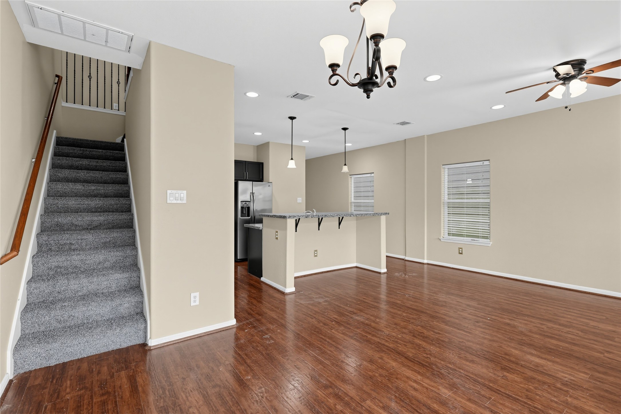 17132 Wilthorne Gardens Court Property Photo 6