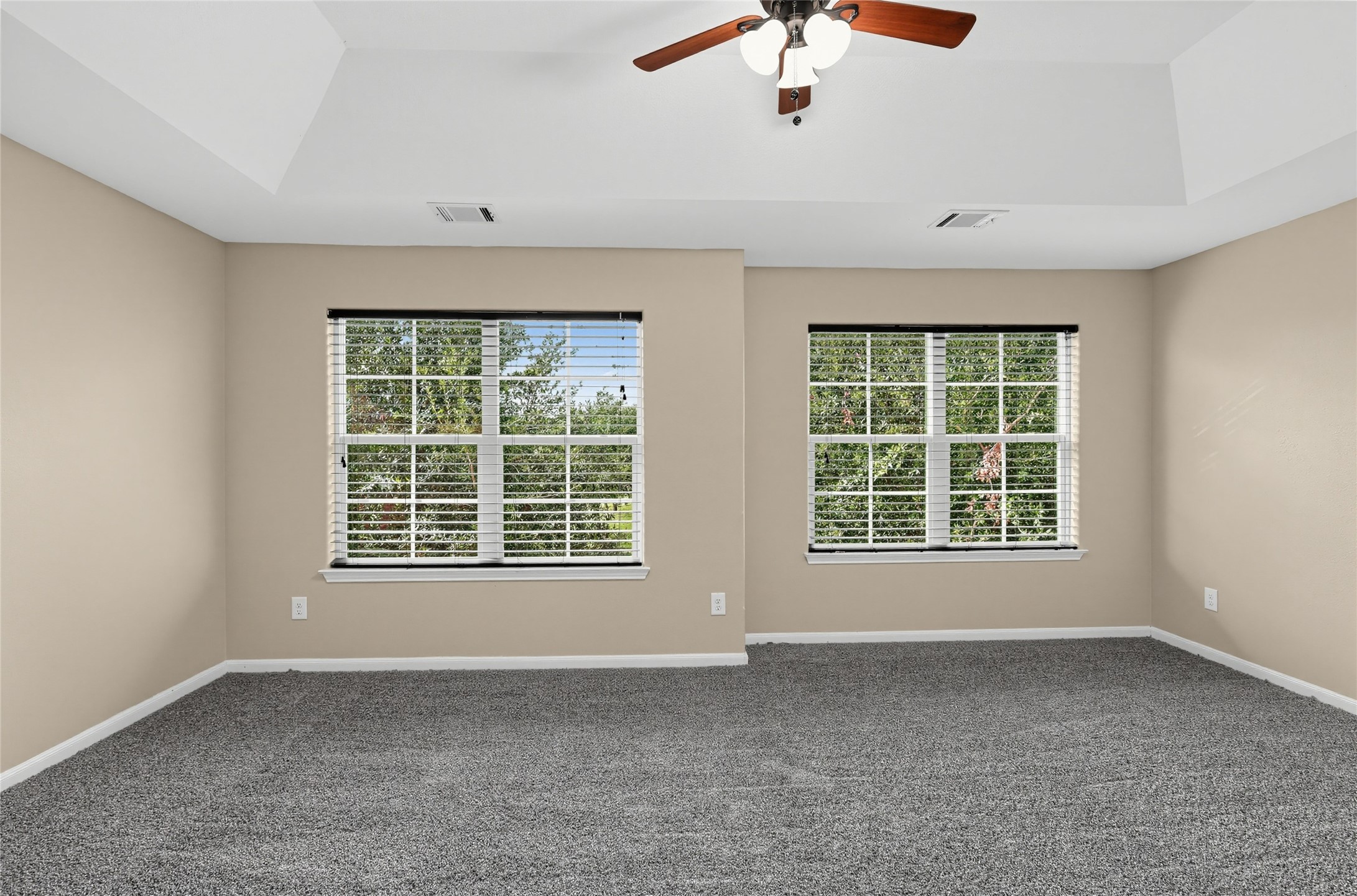 17132 Wilthorne Gardens Court Property Photo 15