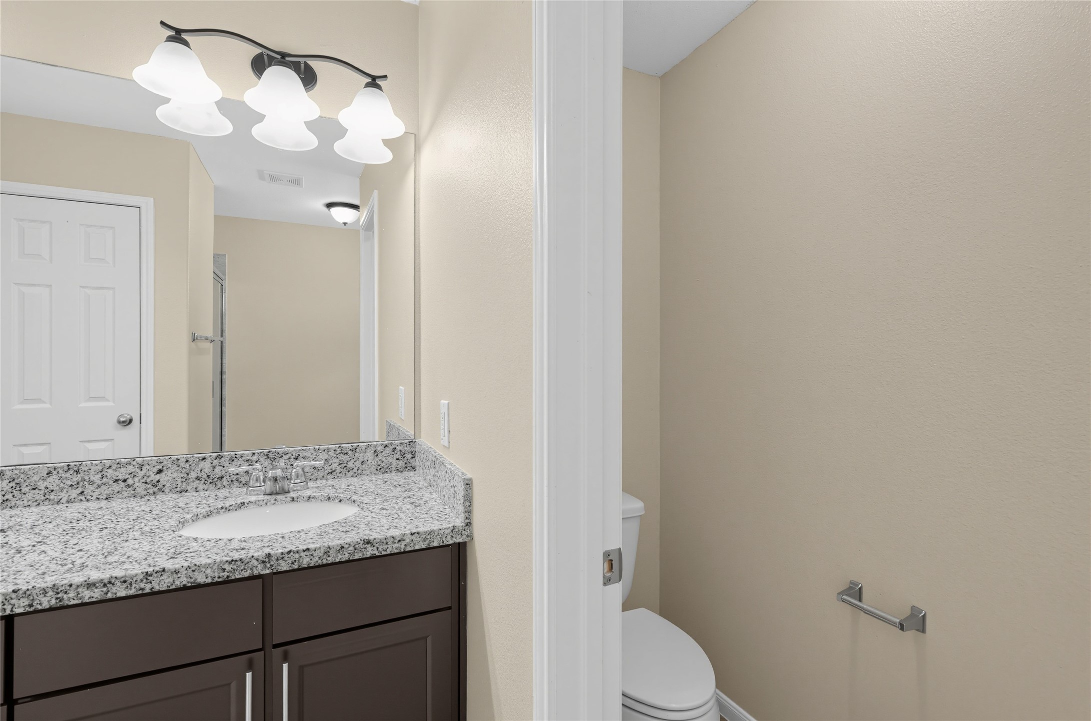 17132 Wilthorne Gardens Court Property Photo 20