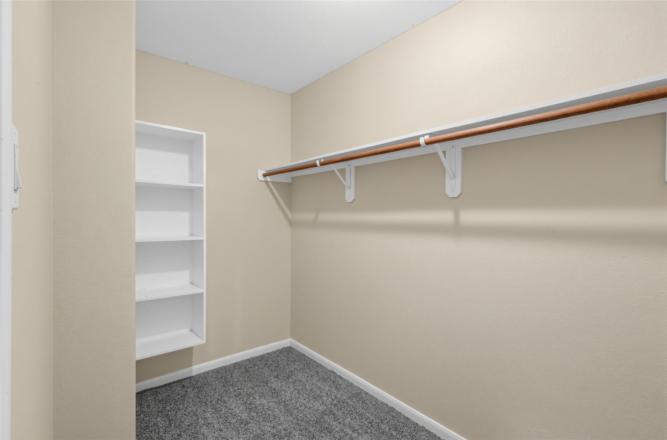 17132 Wilthorne Gardens Court Property Photo 26