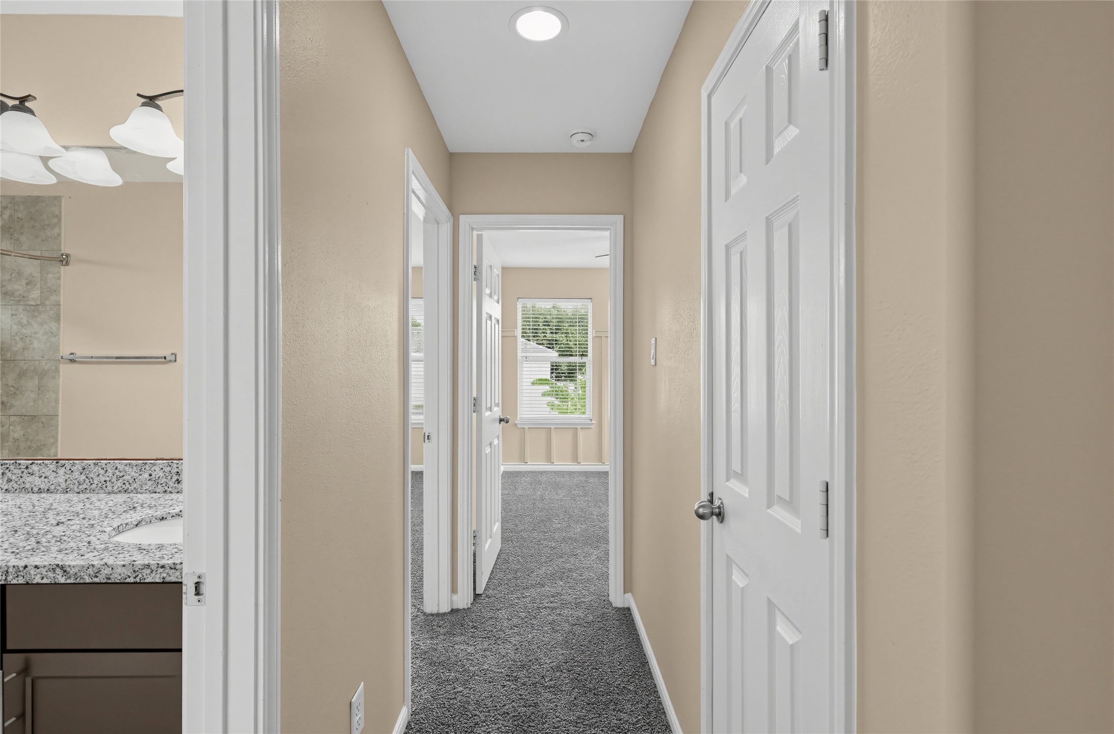 17132 Wilthorne Gardens Court Property Photo 28