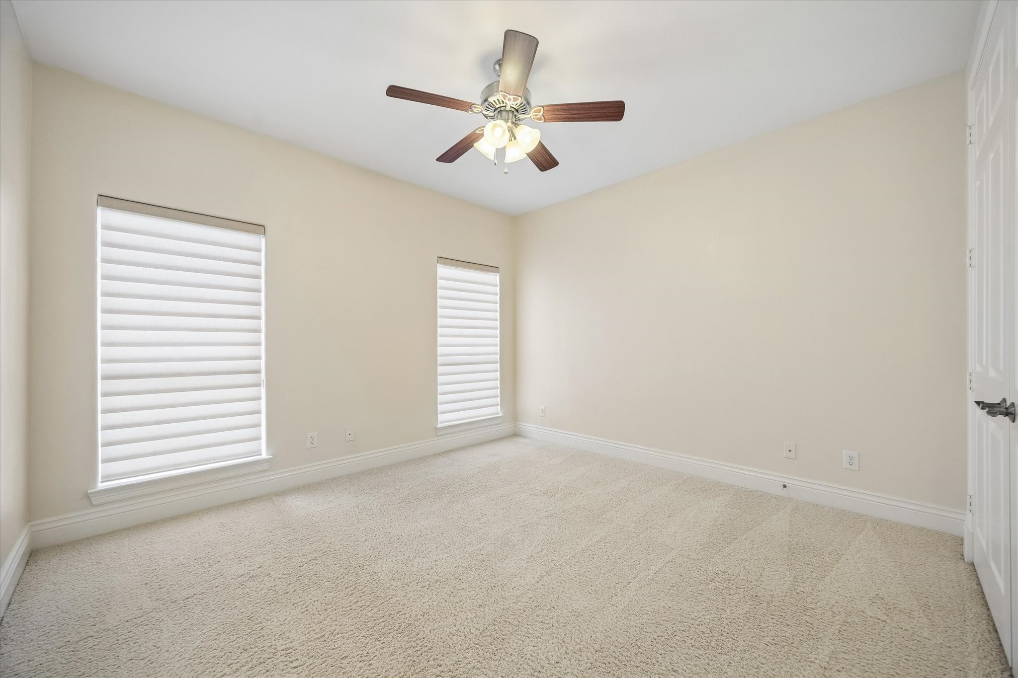 5230 Turning Leaf Lane Property Photo 26