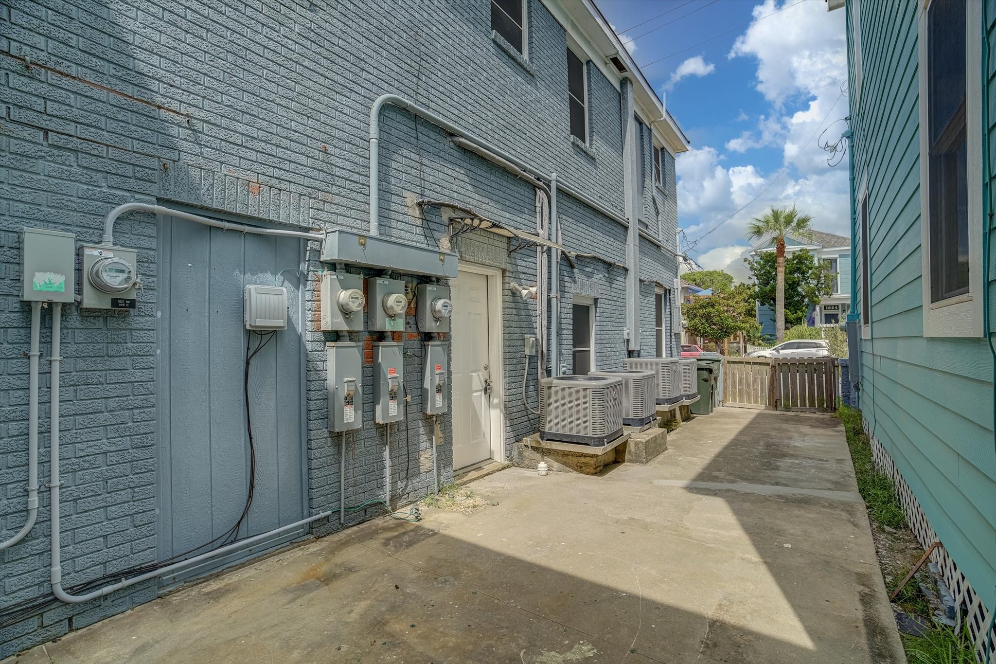 1827 Avenue O 2 Property Photo 20