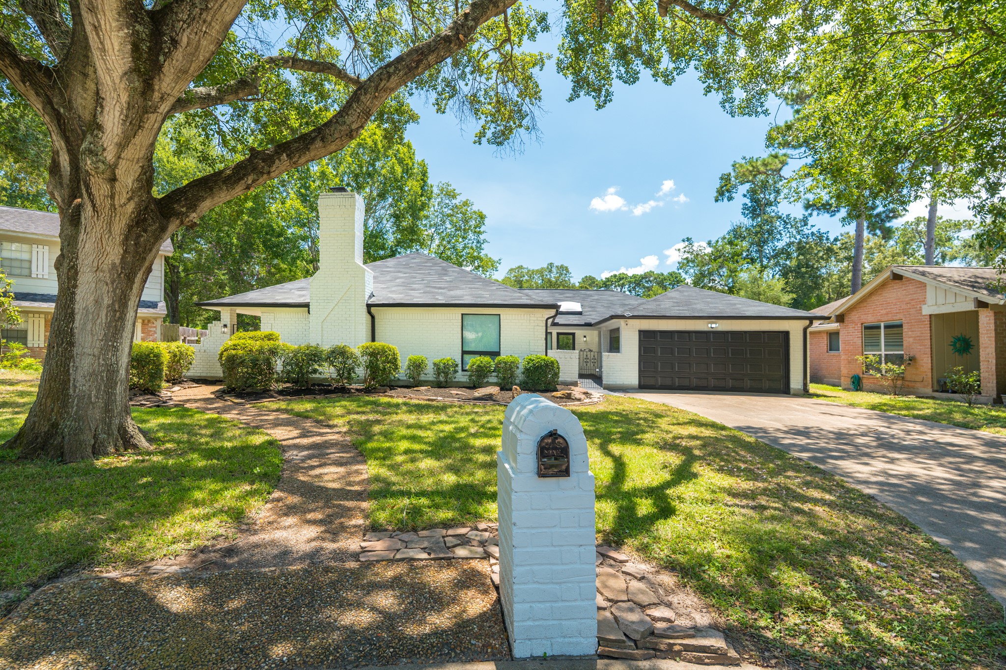 14611 Moss Creek Lane Property Photo 1