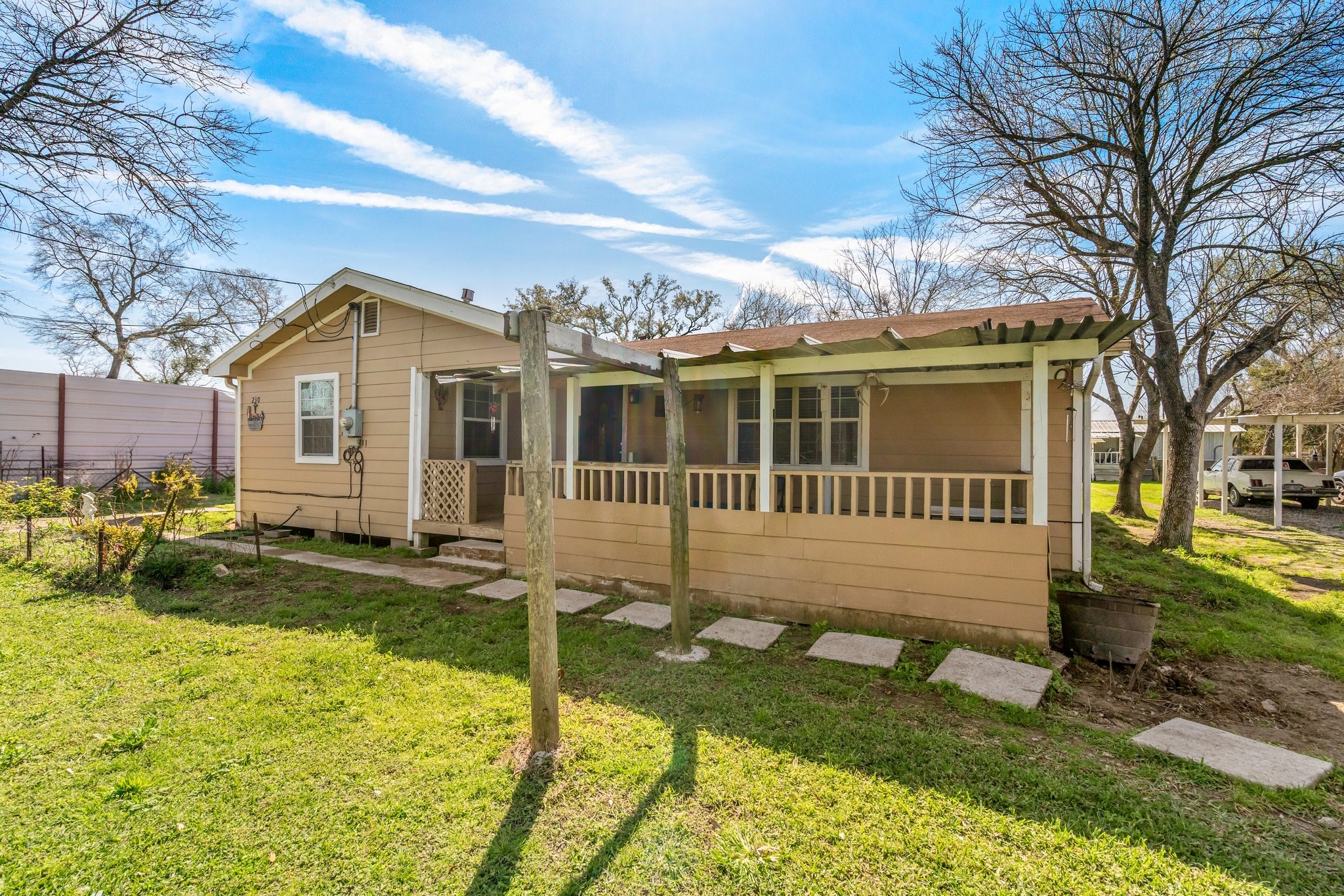 230 Busch Street Property Photo