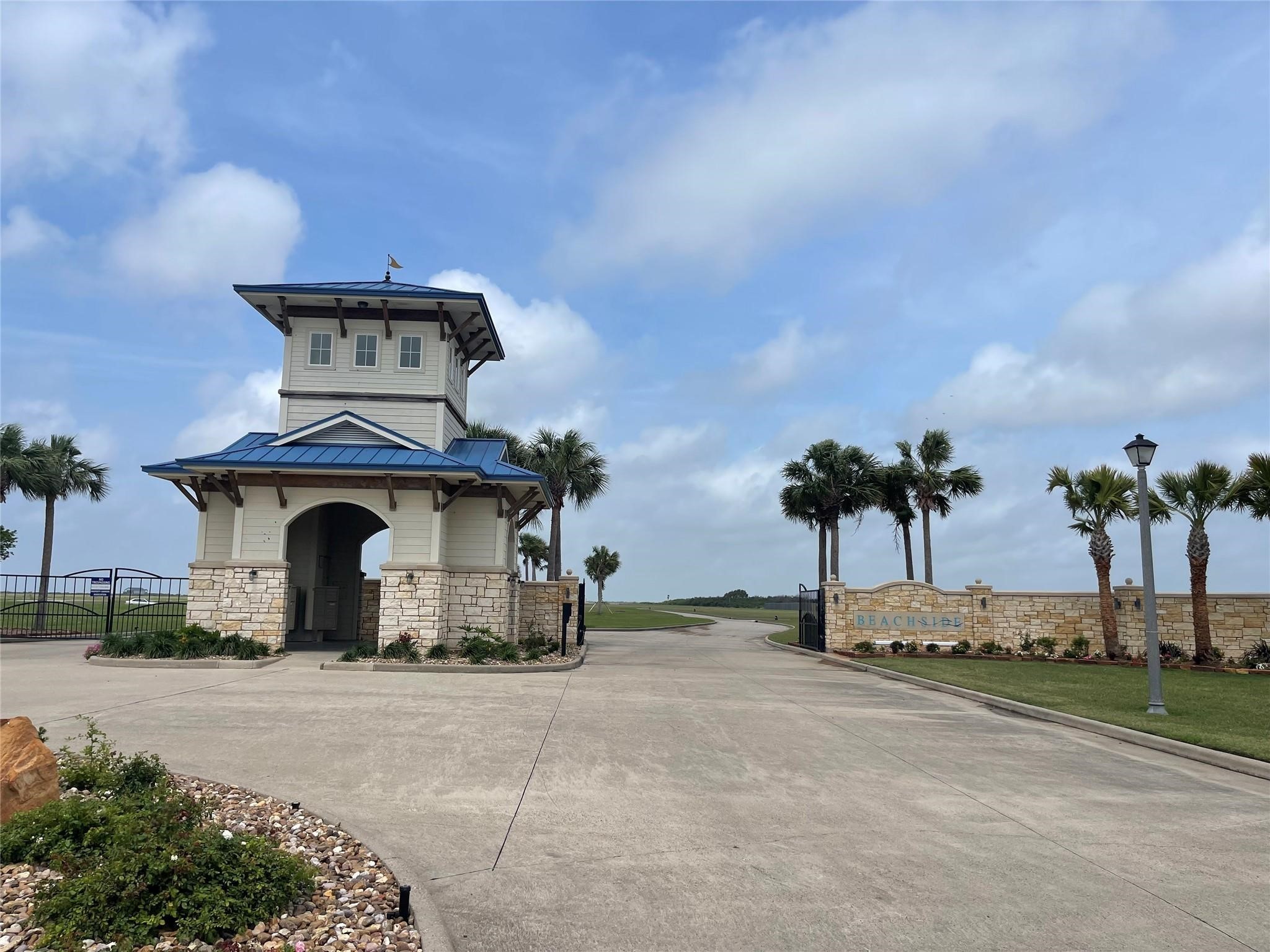 3050 Coastal Springs Loop Property Photo 1