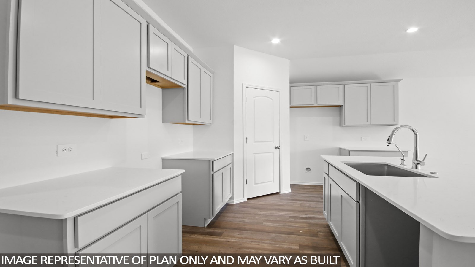 113 Wildflower Lane Property Photo 4