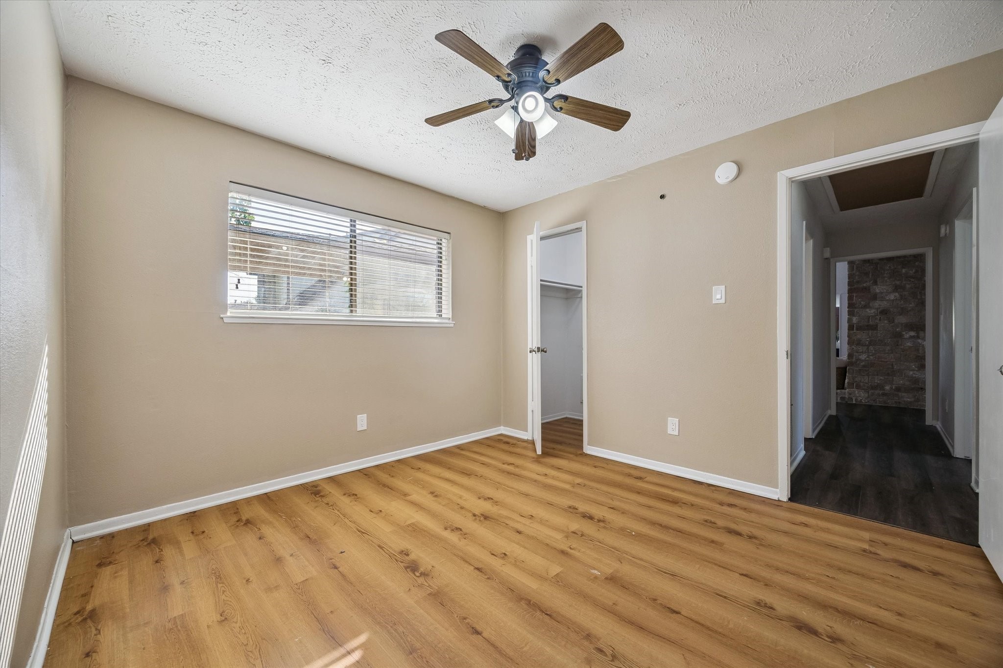 2739 Field Line Drive Property Photo 35