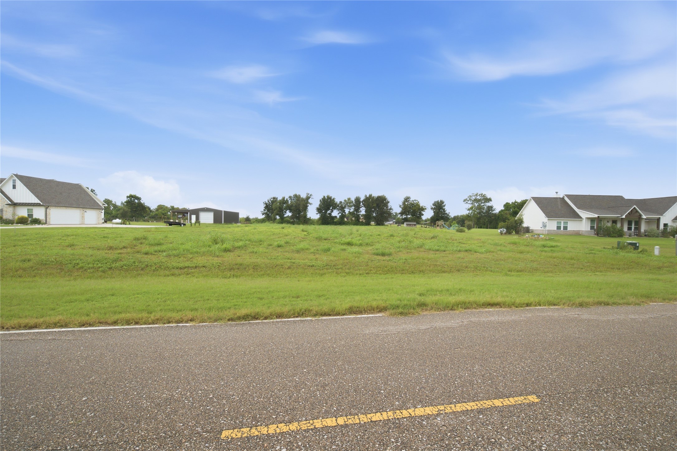22411 Pittman Drive Property Photo 11