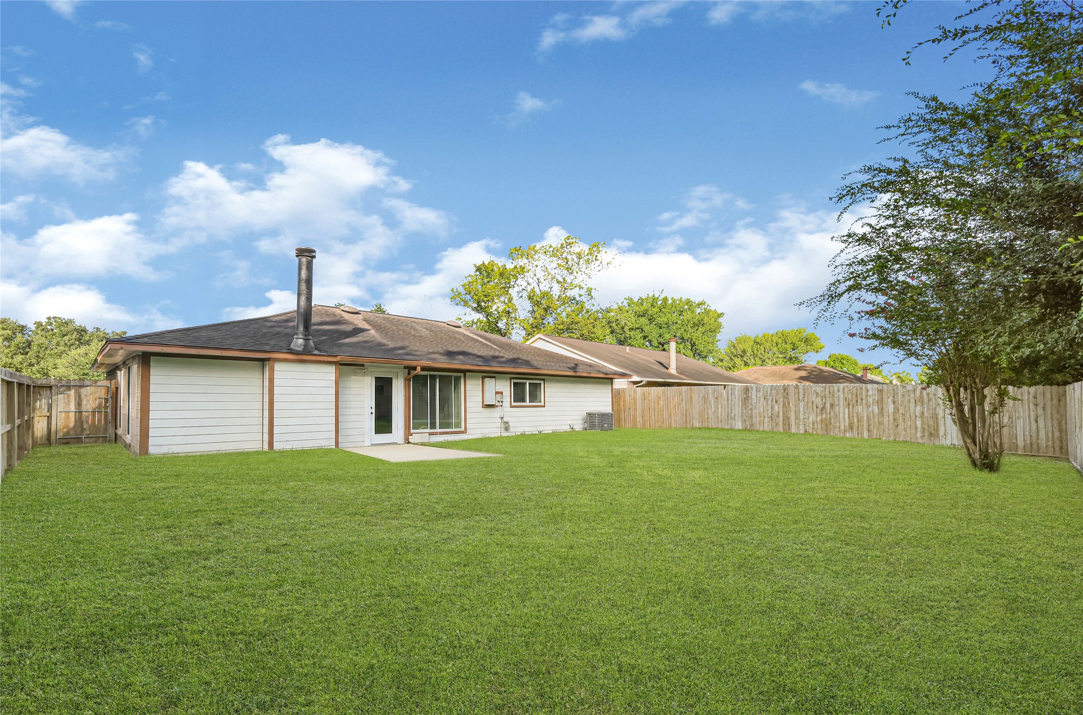 2239 Pilgrims Point Drive Property Photo 21