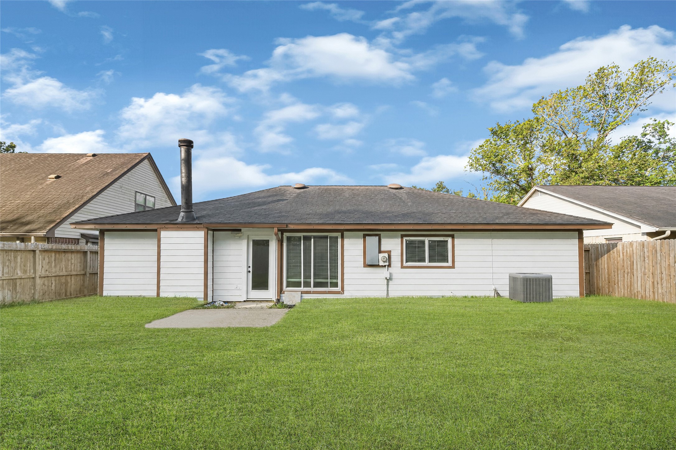 2239 Pilgrims Point Drive Property Photo 22