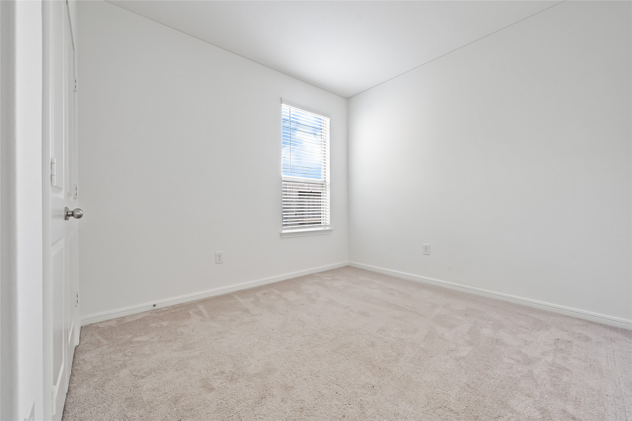 21127 Dolphin Bay Lane Property Photo 29