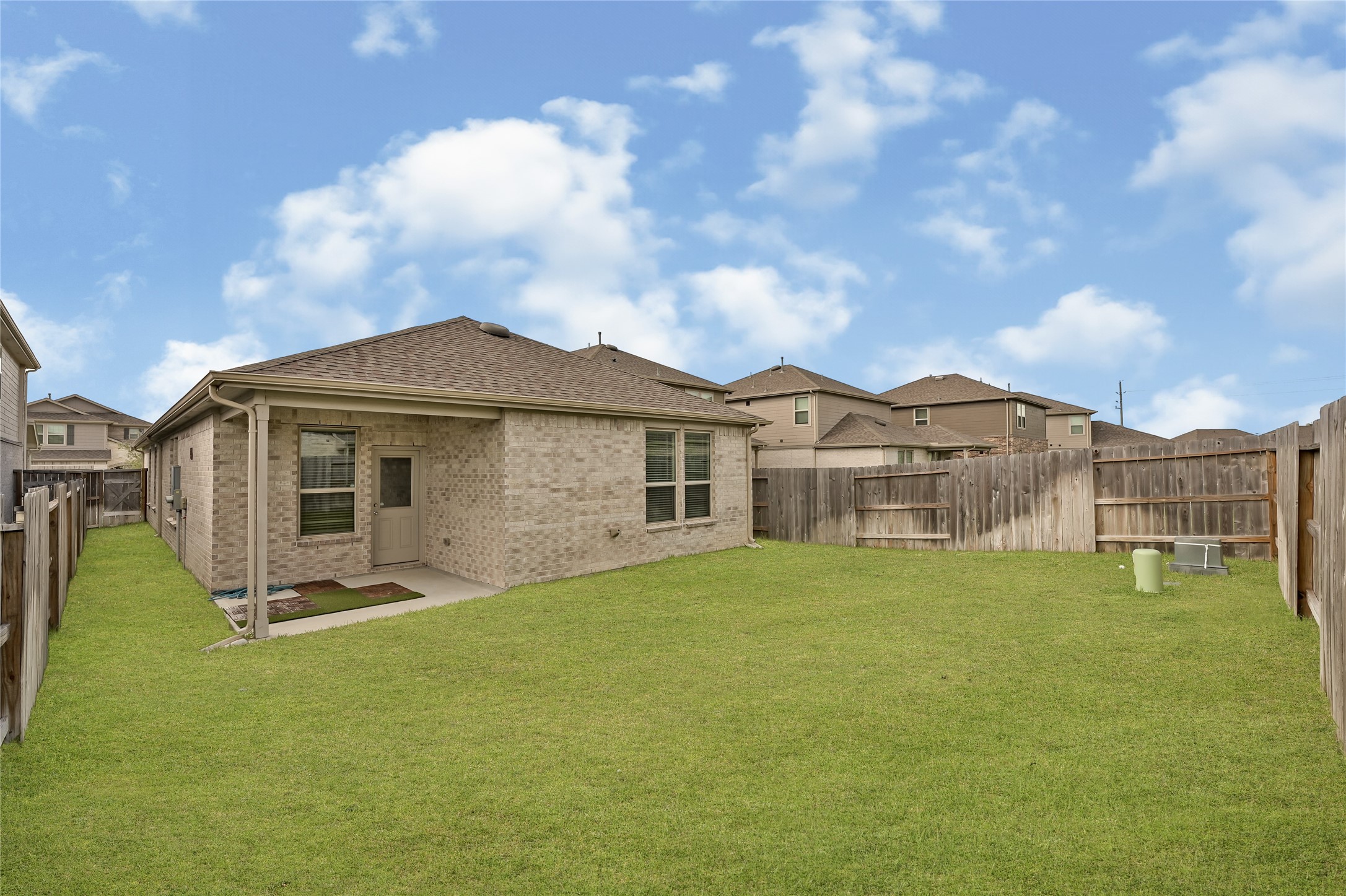 21127 Dolphin Bay Lane Property Photo 31