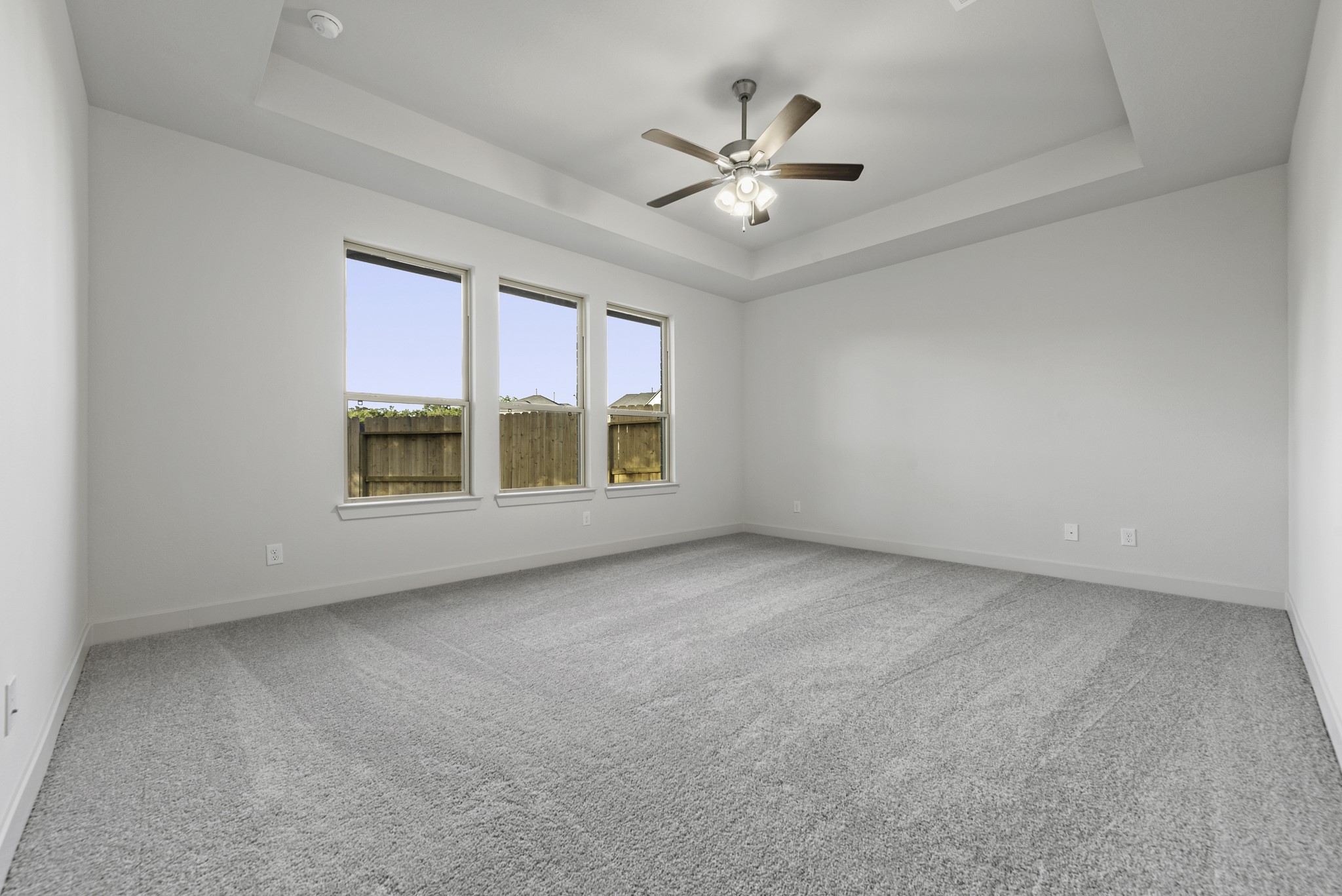 10919 Palmwood Drive Property Photo 15