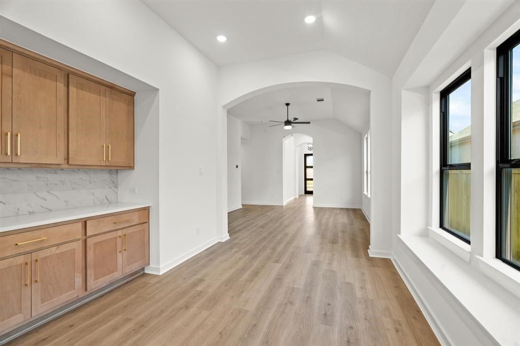 21211 Electric Light Trail Property Photo 15