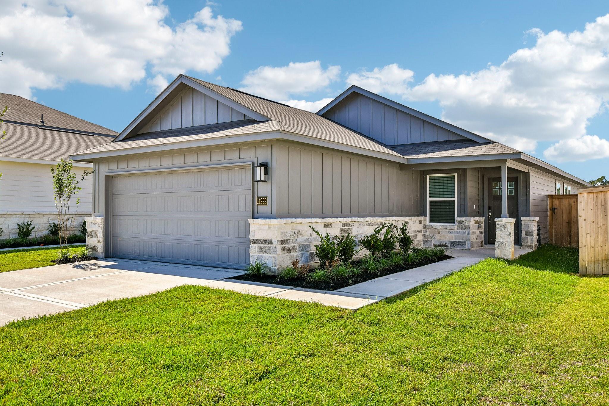 14222 Granger Pointe Lane Property Photo 1