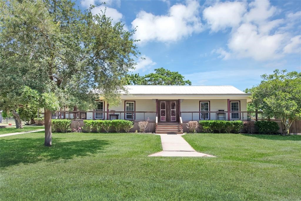 8303 Galler Road Property Photo 1