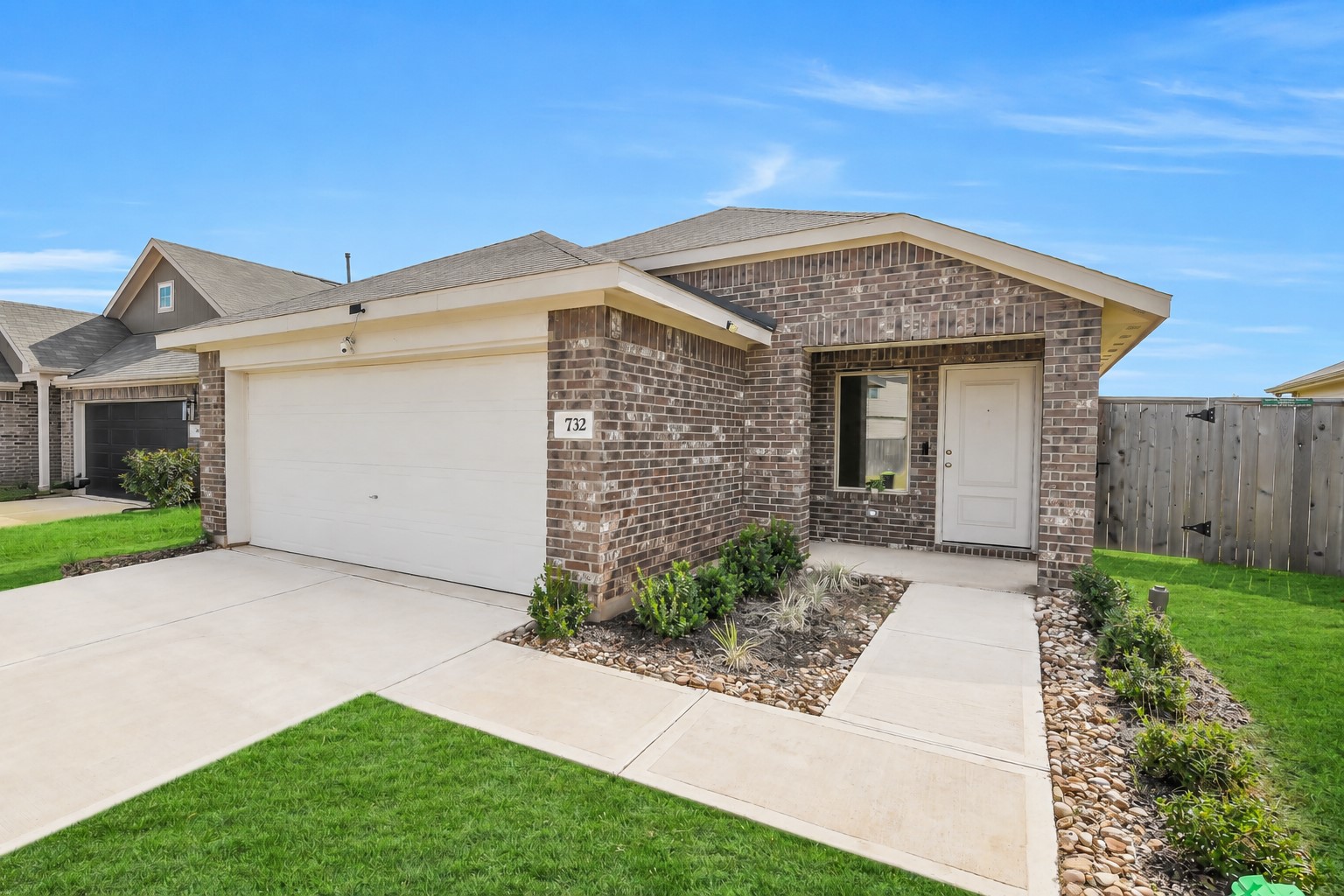732 Autumn Cherry Trail Property Photo 1