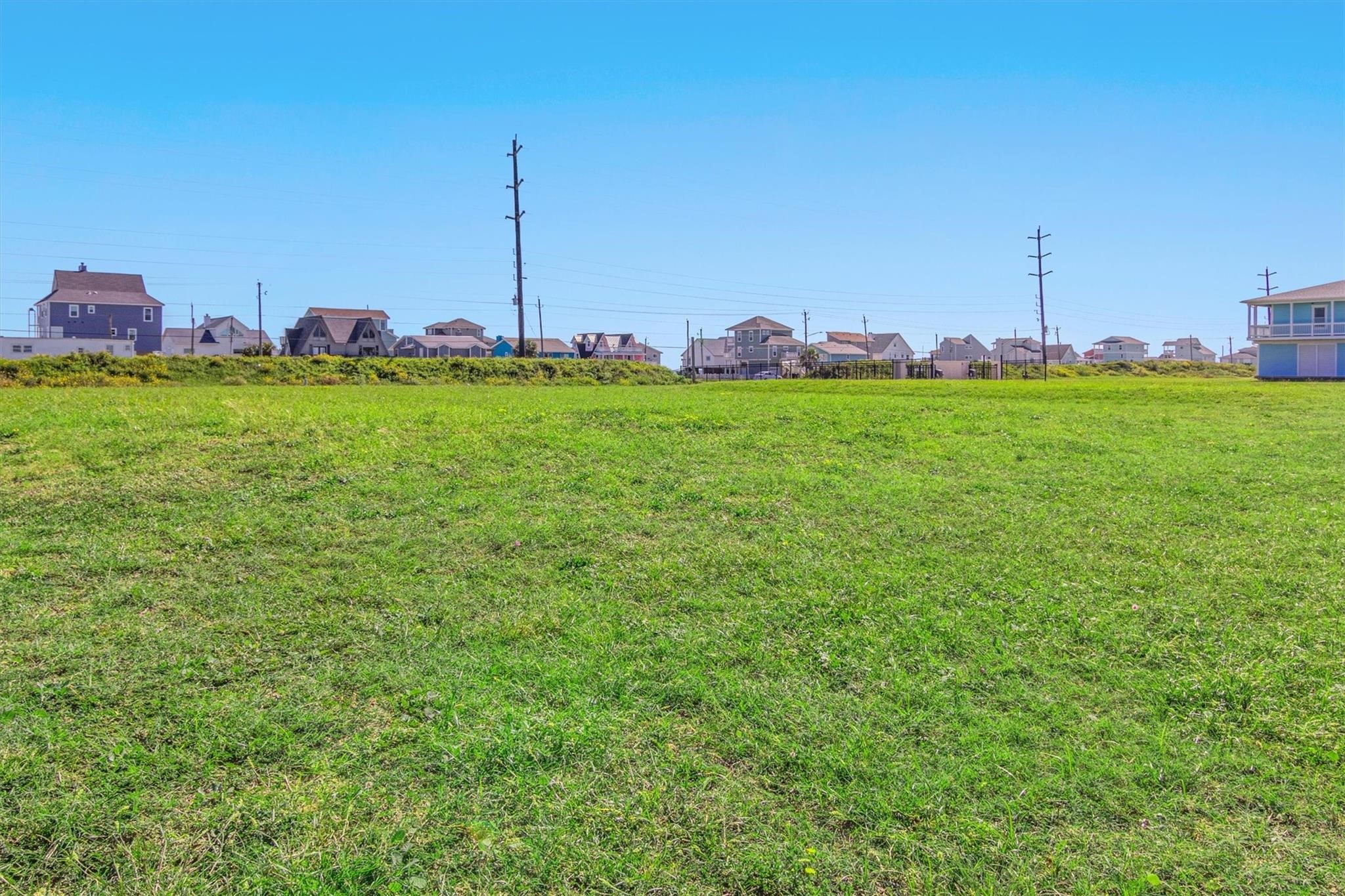 21209 Scissor Tail Lane Property Photo 13