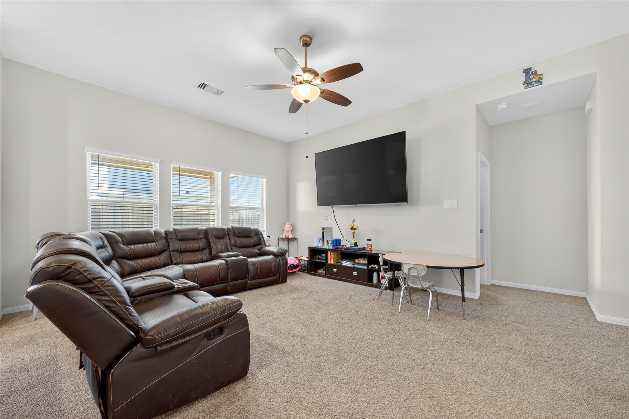 7615 Nevaeh Crest Path Property Photo 8