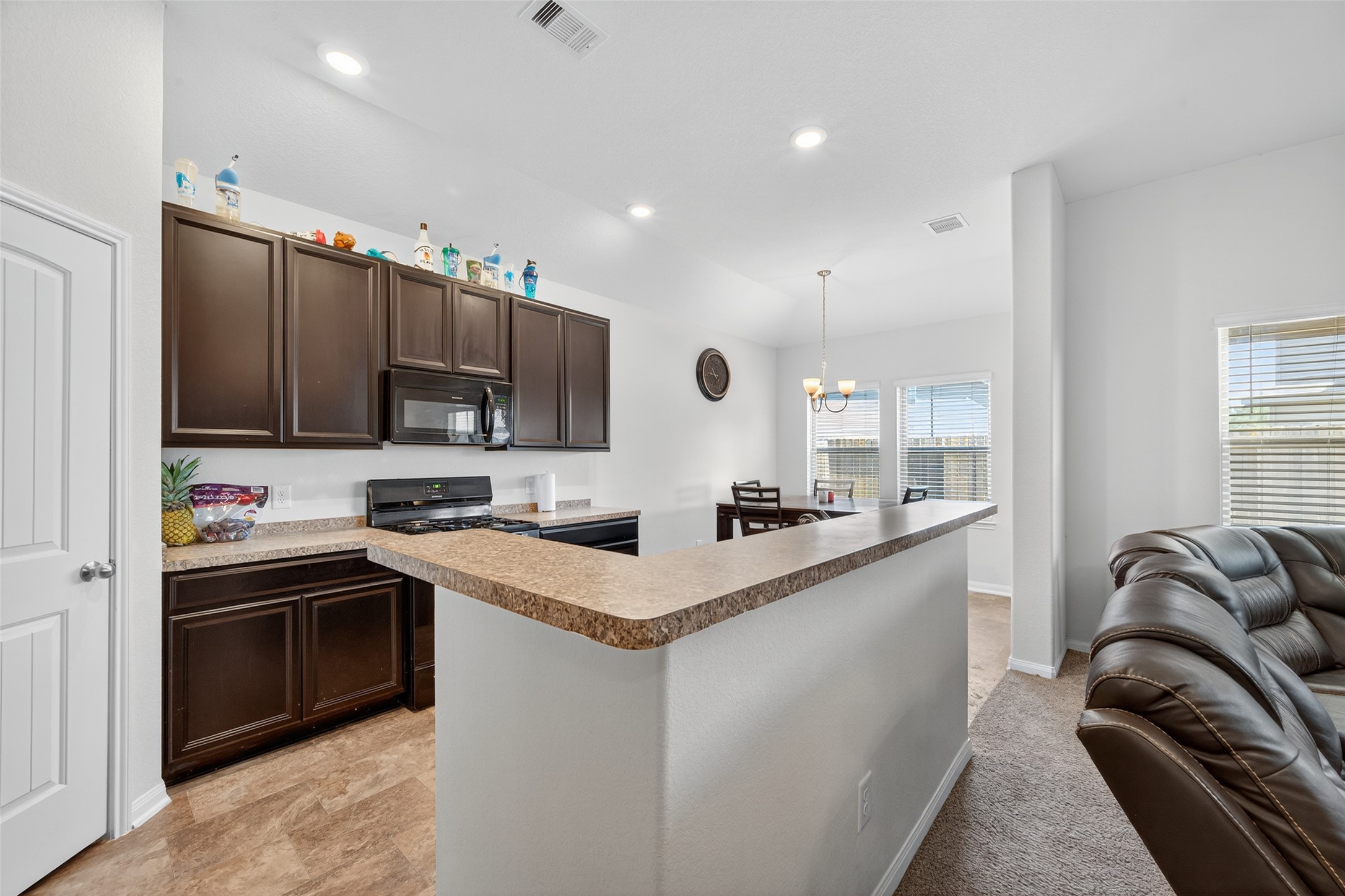 7615 Nevaeh Crest Path Property Photo 13