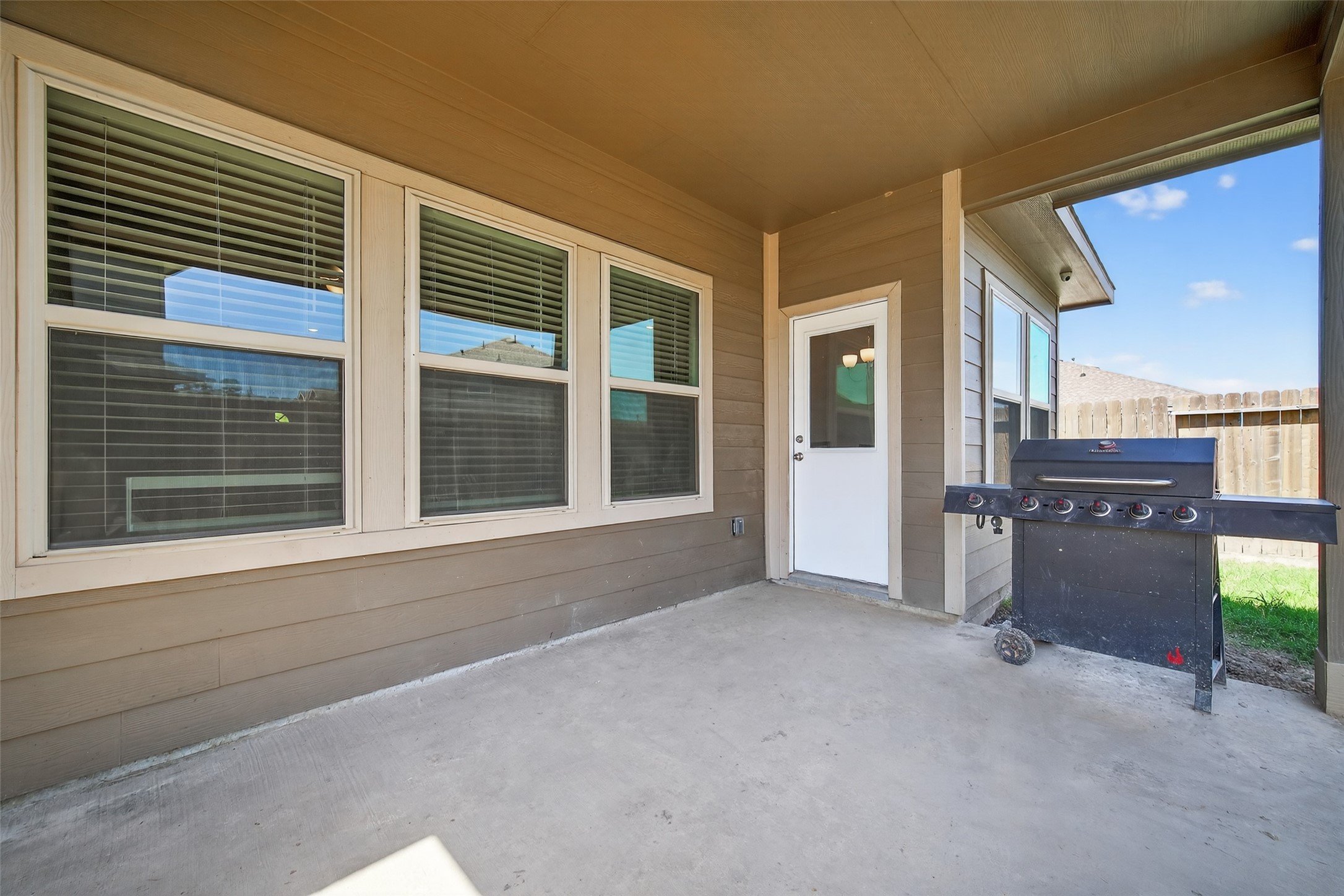7615 Nevaeh Crest Path Property Photo 36