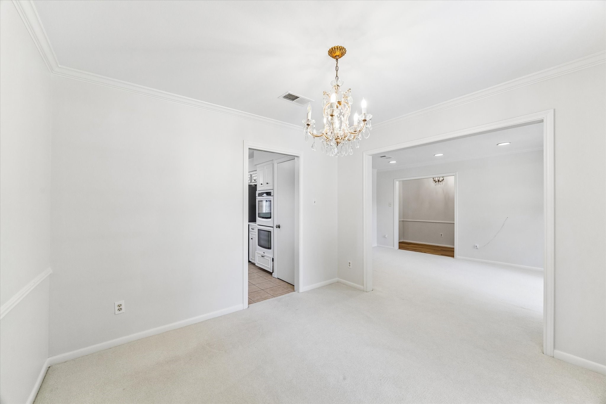 9402 Brig O Doon Circle Property Photo 19